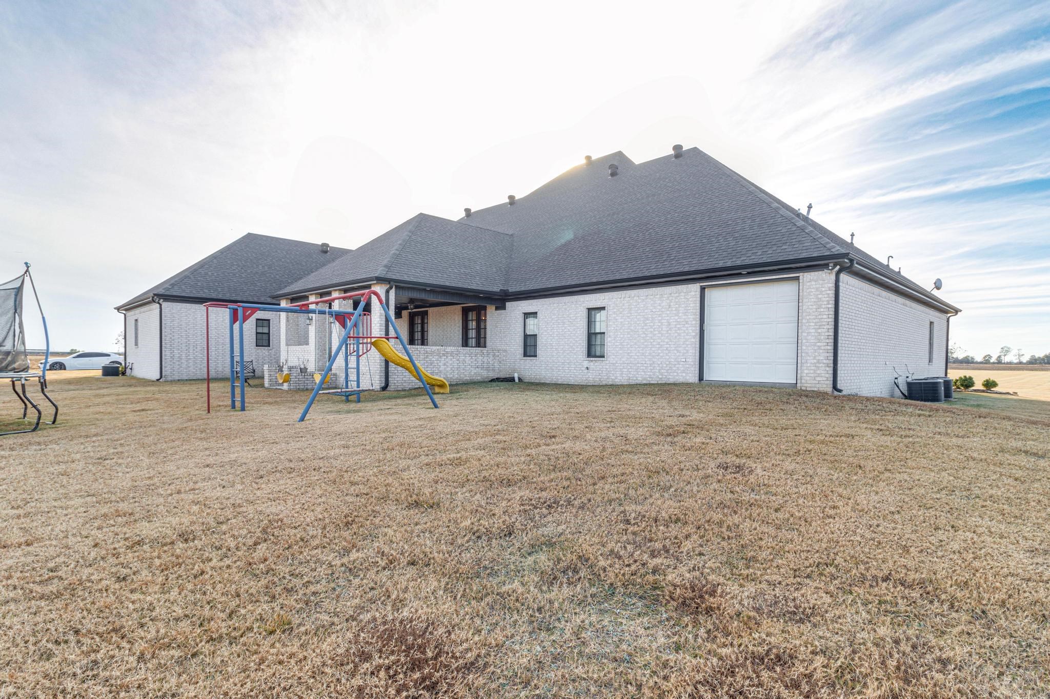 700 GREENE 834 ROAD Paragould, AR 72450-0000
