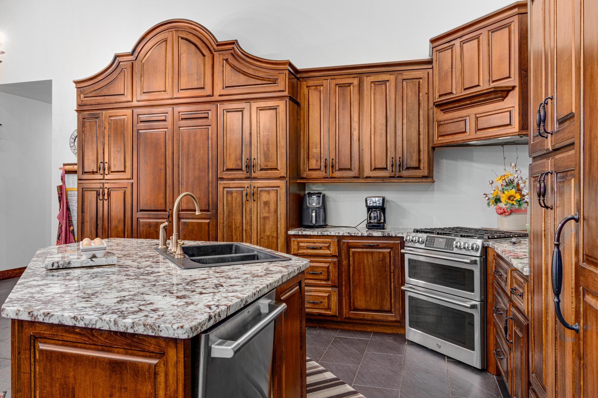700 GREENE 834 ROAD Paragould, AR 72450-0000