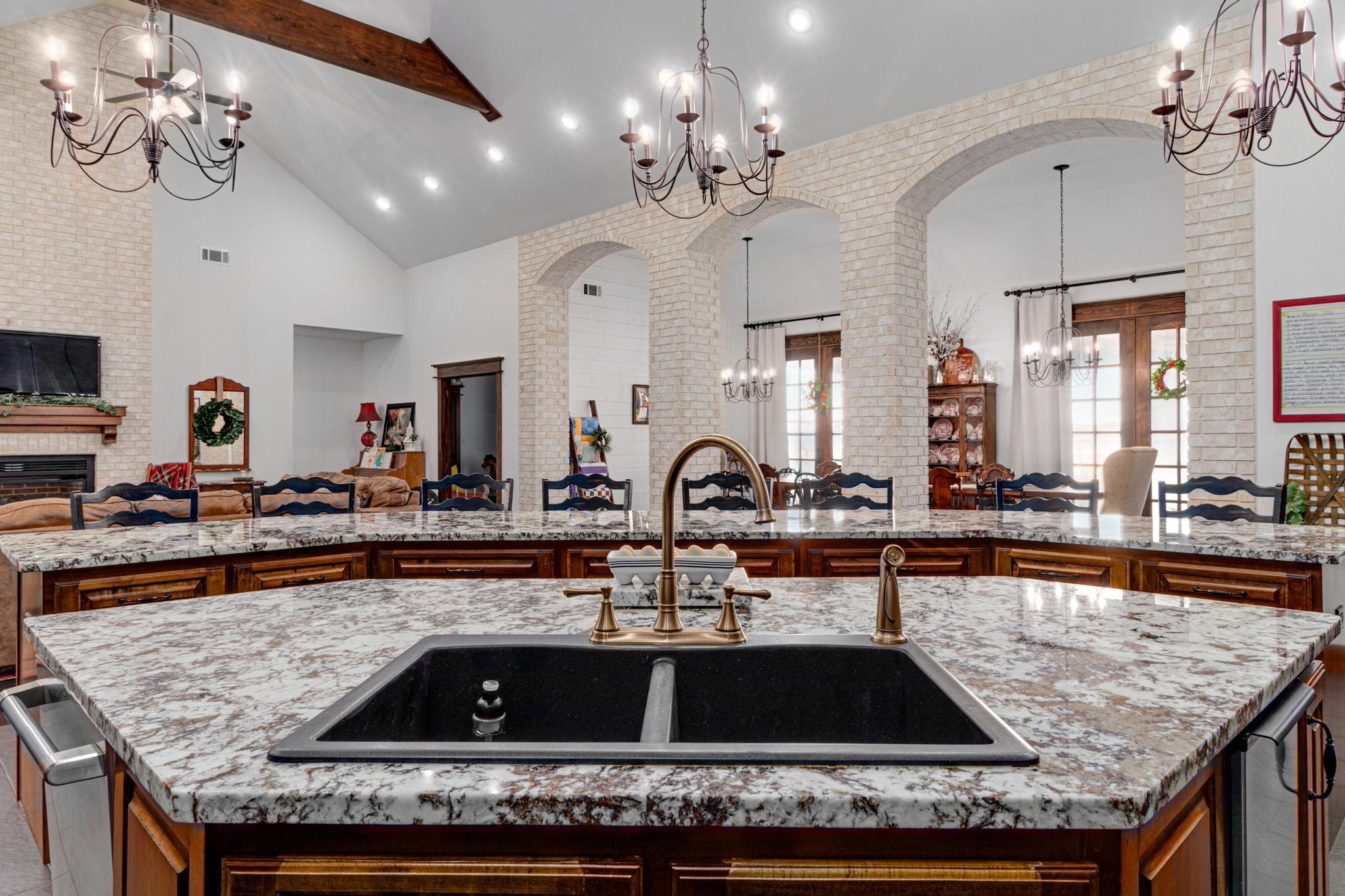 700 GREENE 834 ROAD Paragould, AR 72450-0000