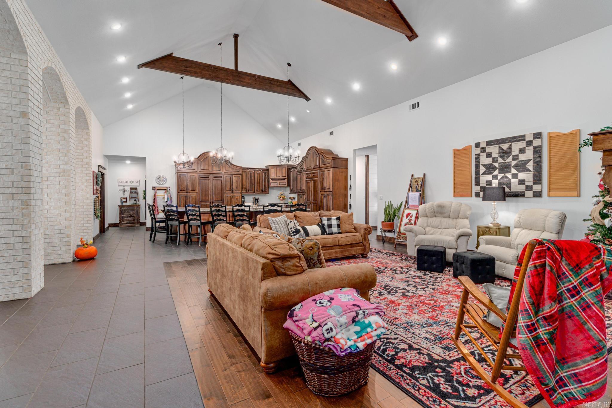 700 GREENE 834 ROAD Paragould, AR 72450-0000