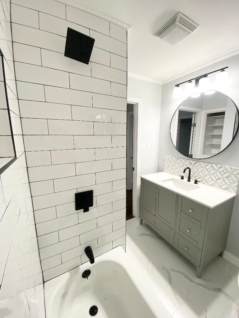 2801  Circlewood  Little Rock, AR