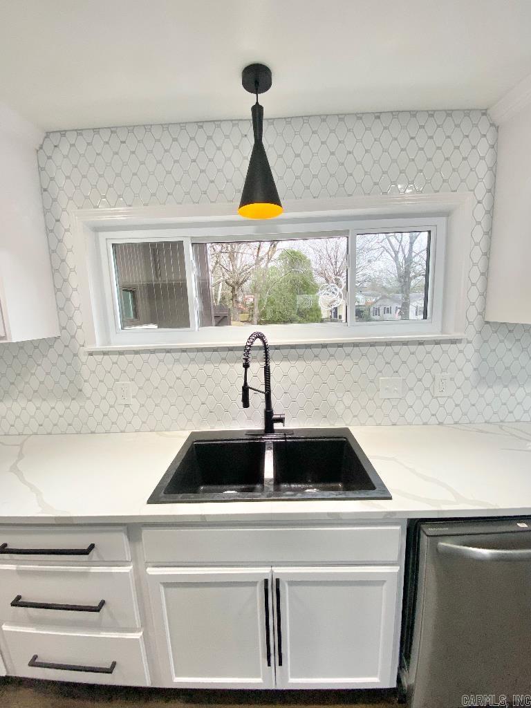 2801  Circlewood  Little Rock, AR