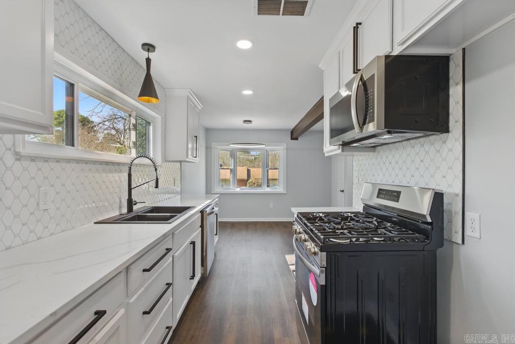 2801  Circlewood  Little Rock, AR