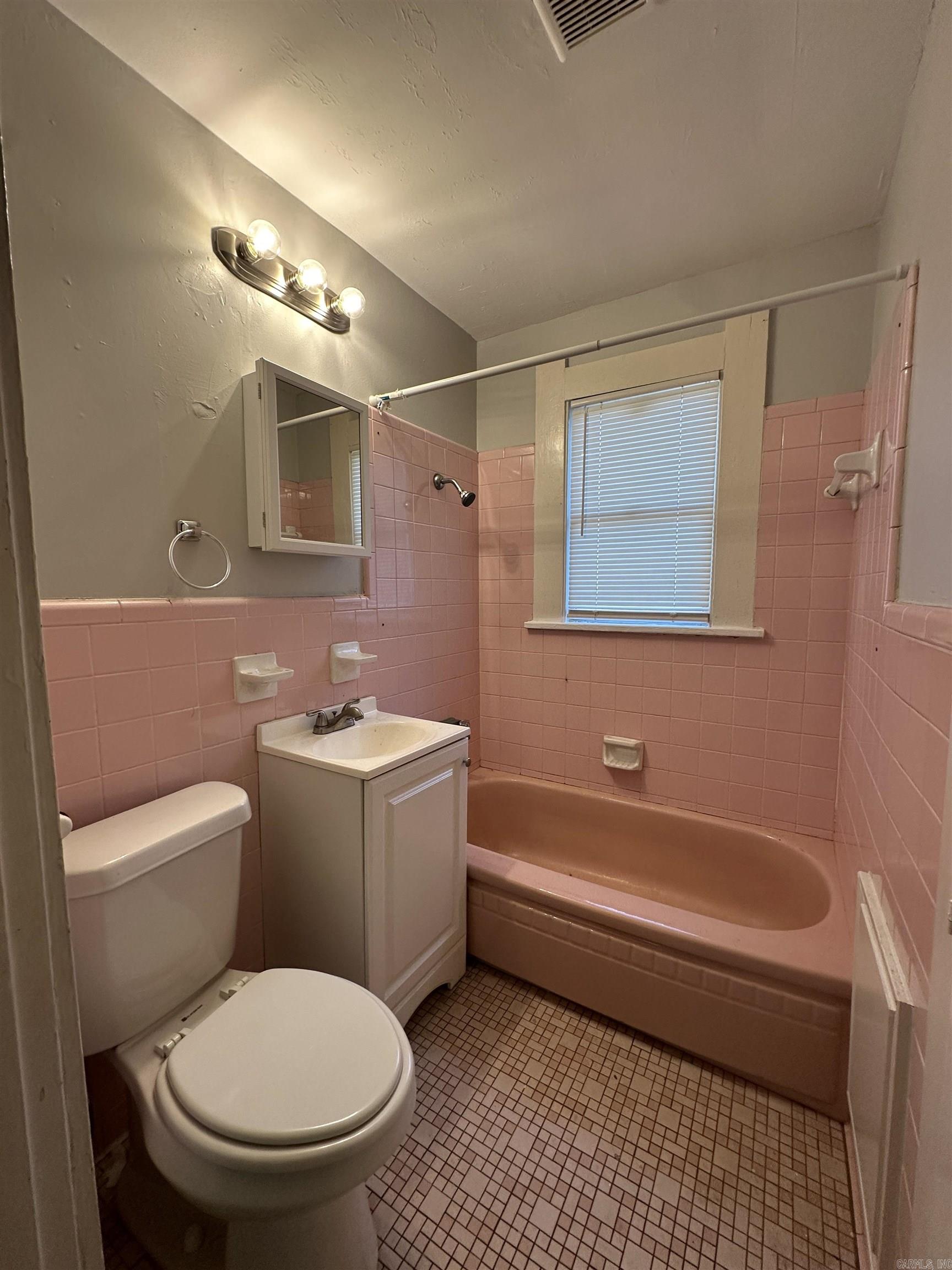 1823  Johnson  Little Rock, AR