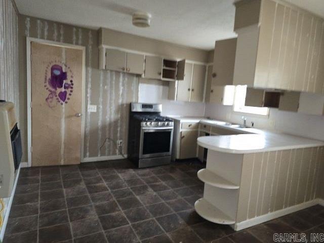 330  College  Newark, AR