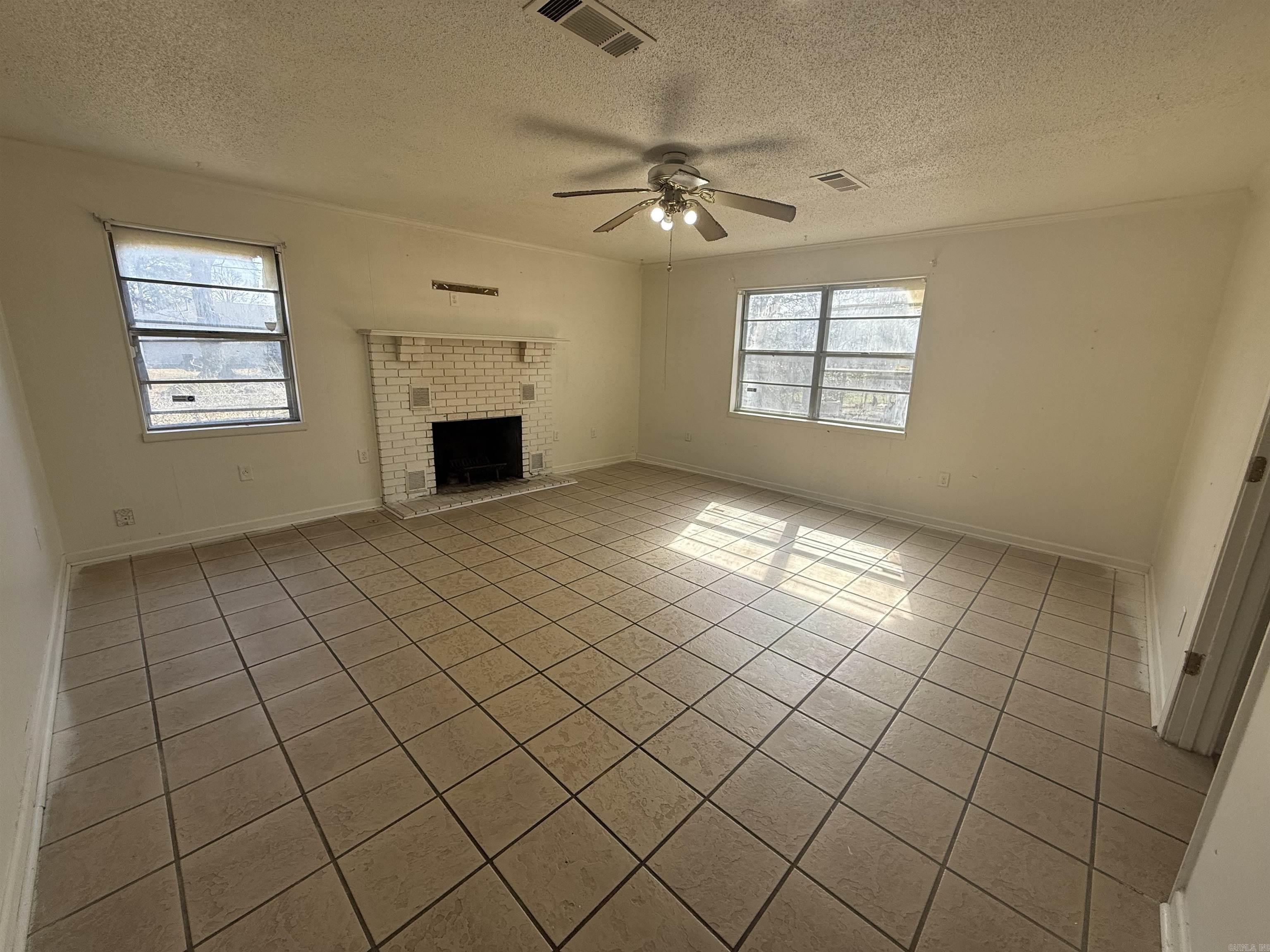 708  Mills  North Little Rock, AR
