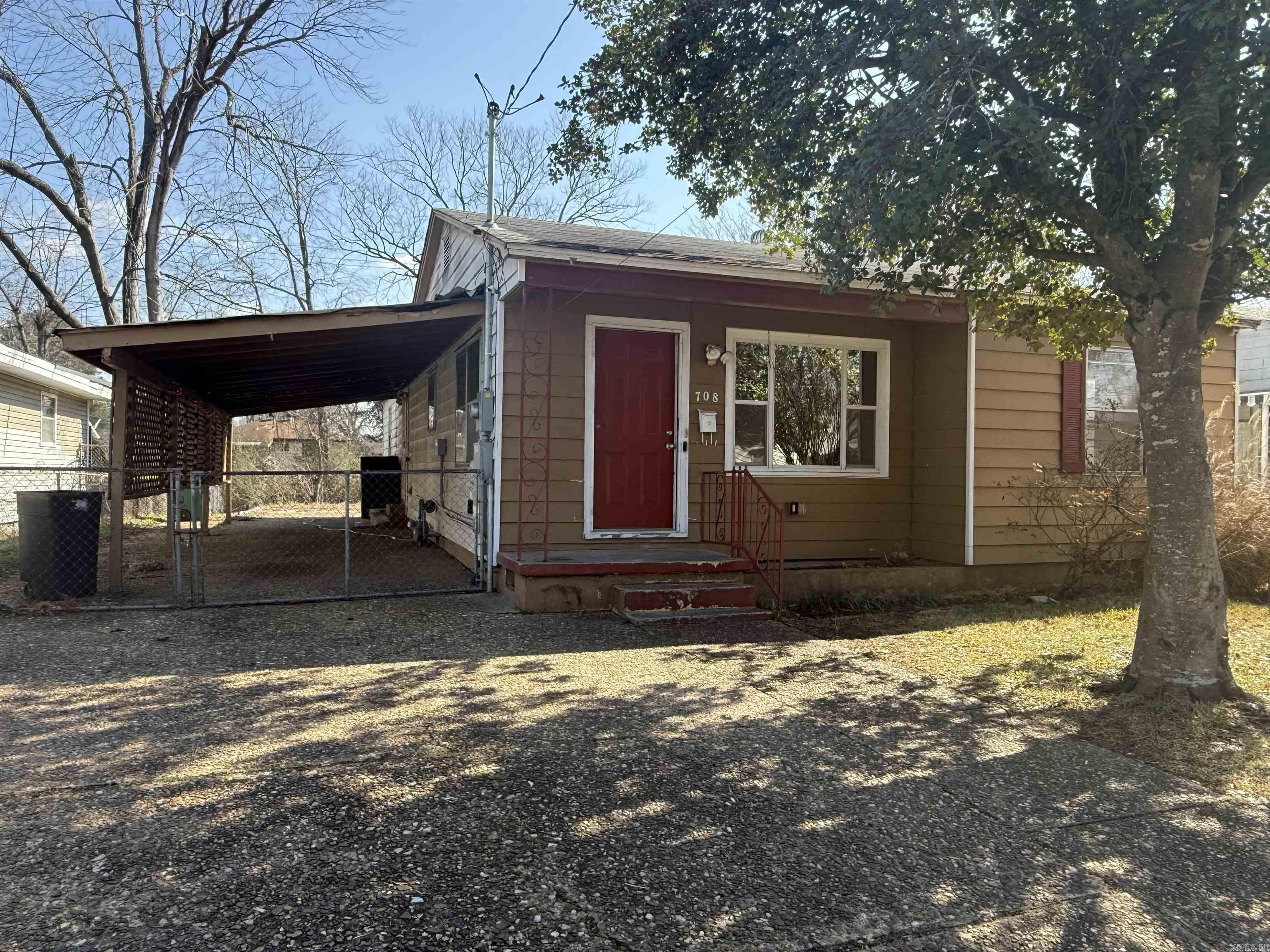 708  Mills  North Little Rock, AR