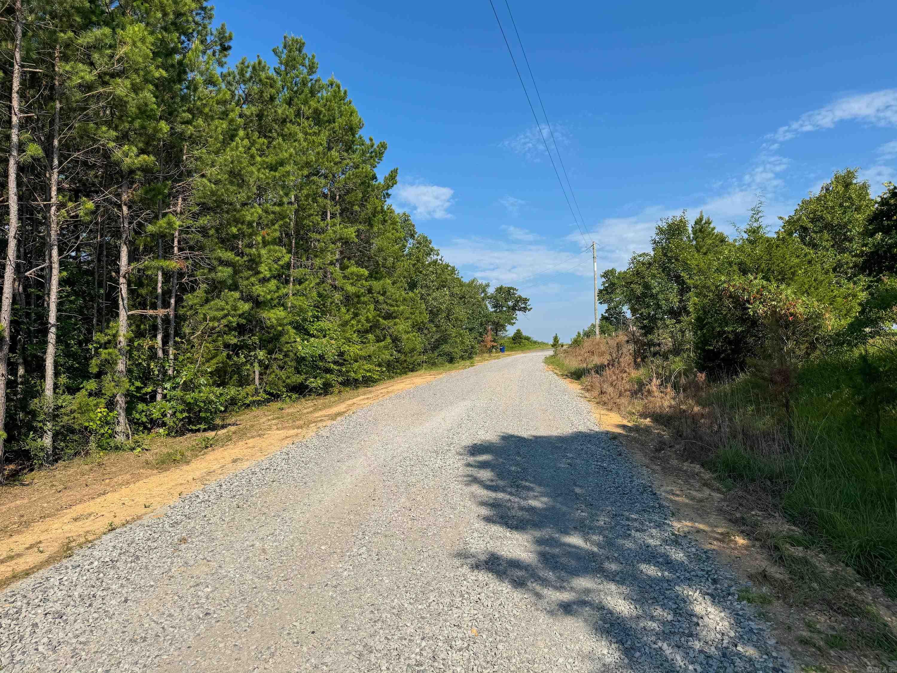 1079 W Crossroads  Quitman, AR
