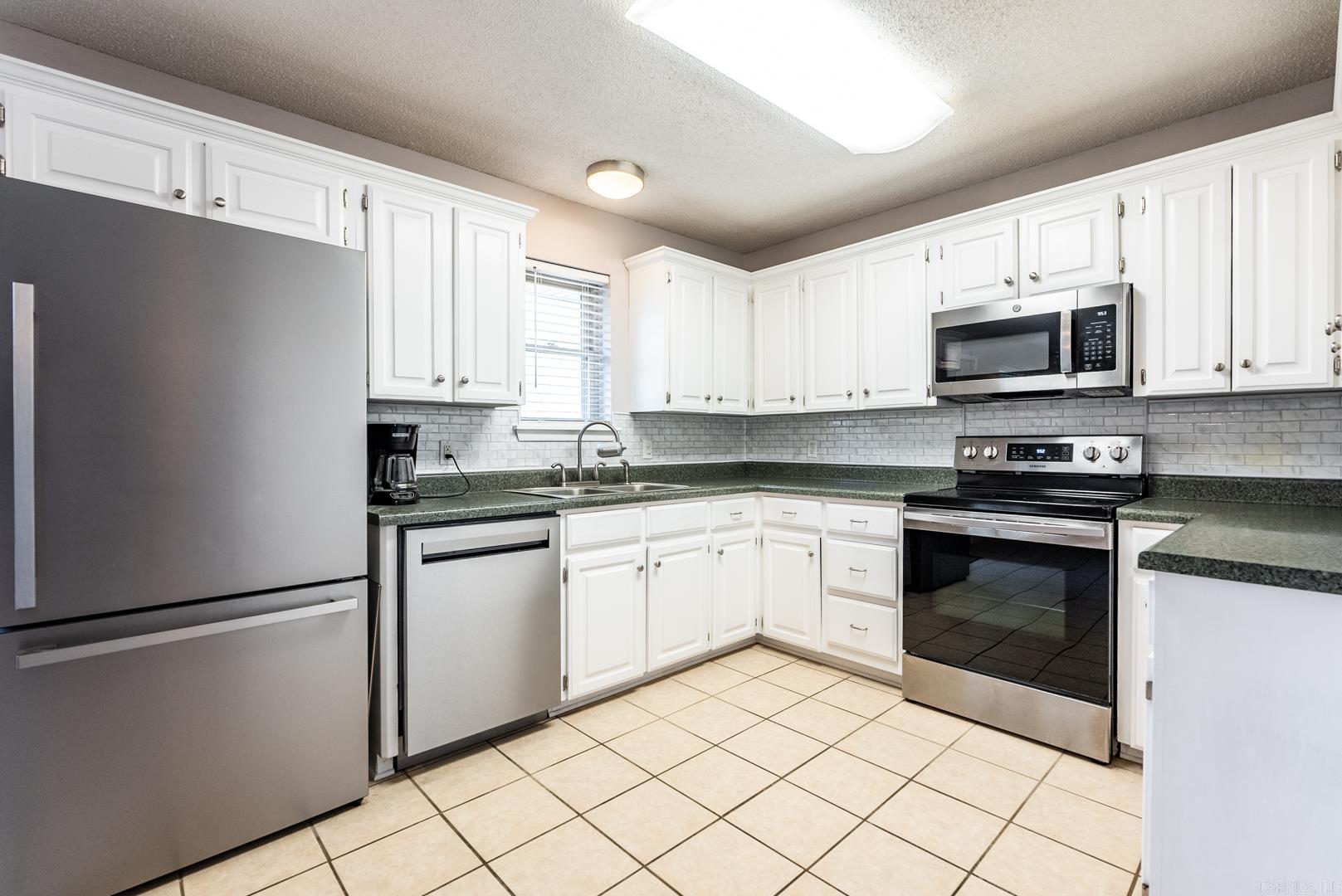 102  HERITAGE  Jacksonville, AR