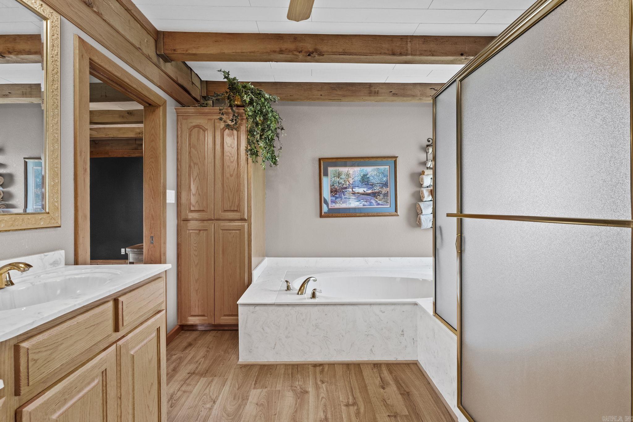 140  Vineyard  Searcy, AR
