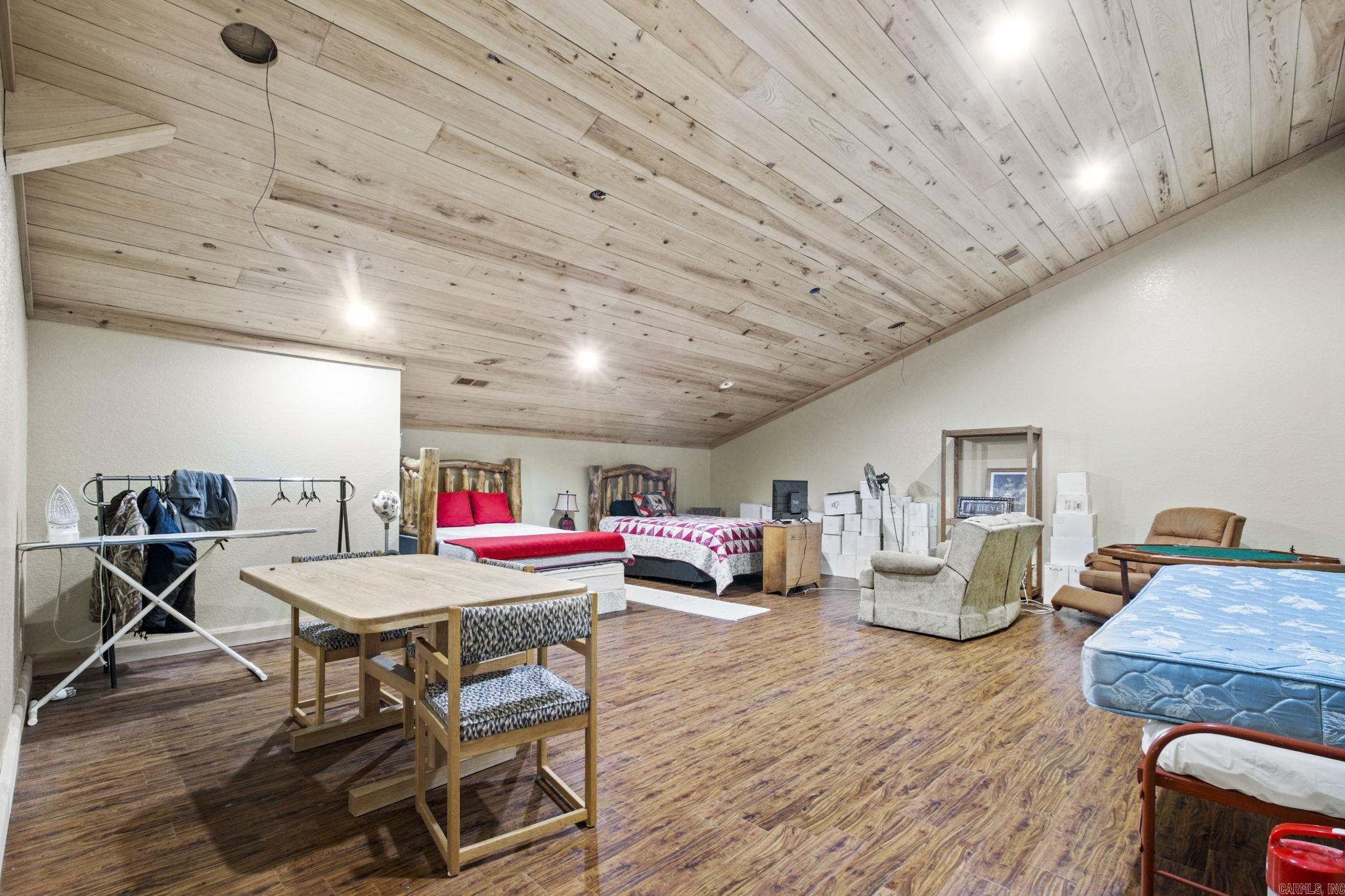 140  Vineyard  Searcy, AR