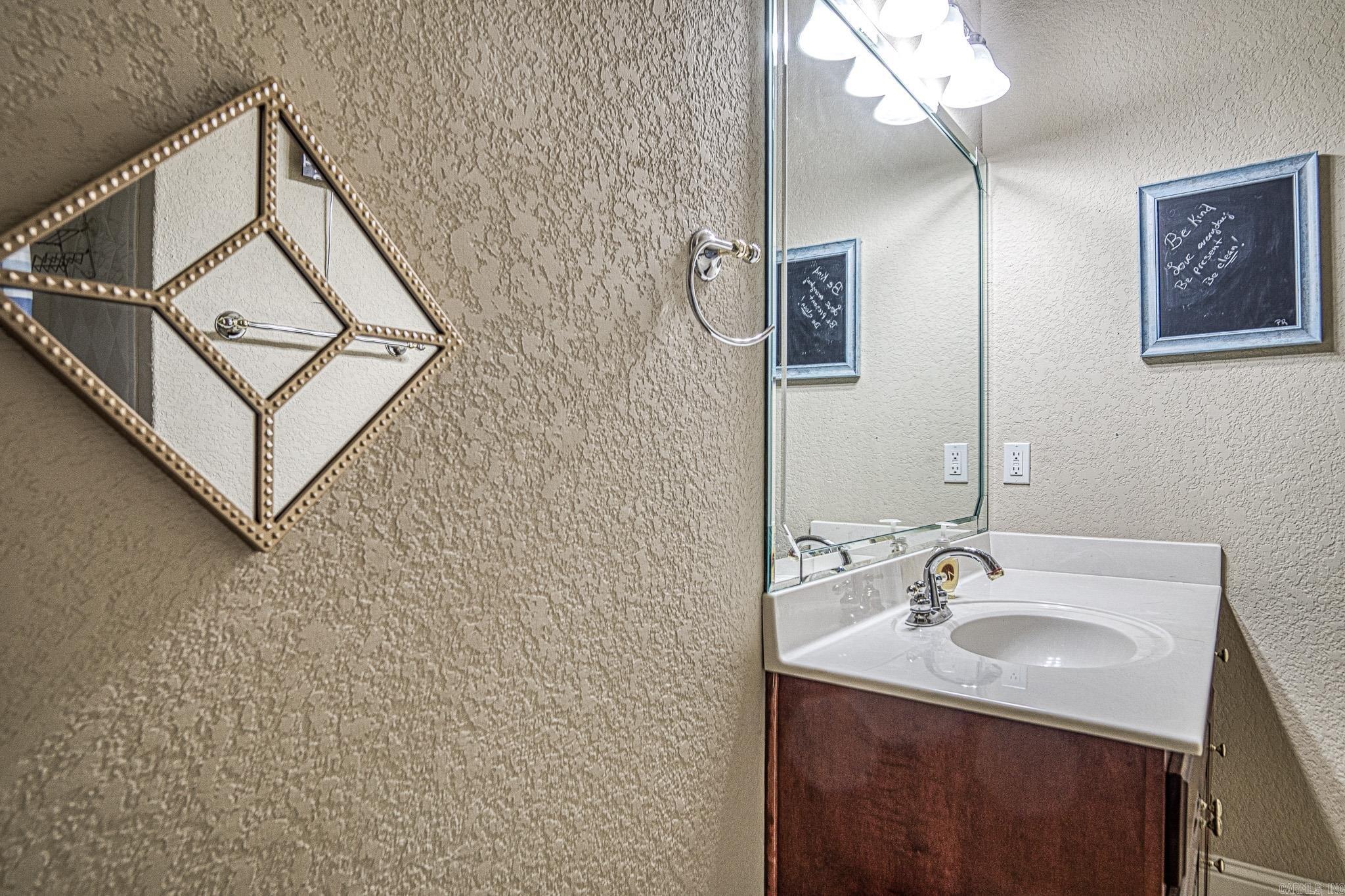 451  Lakeland  Hot Springs, AR