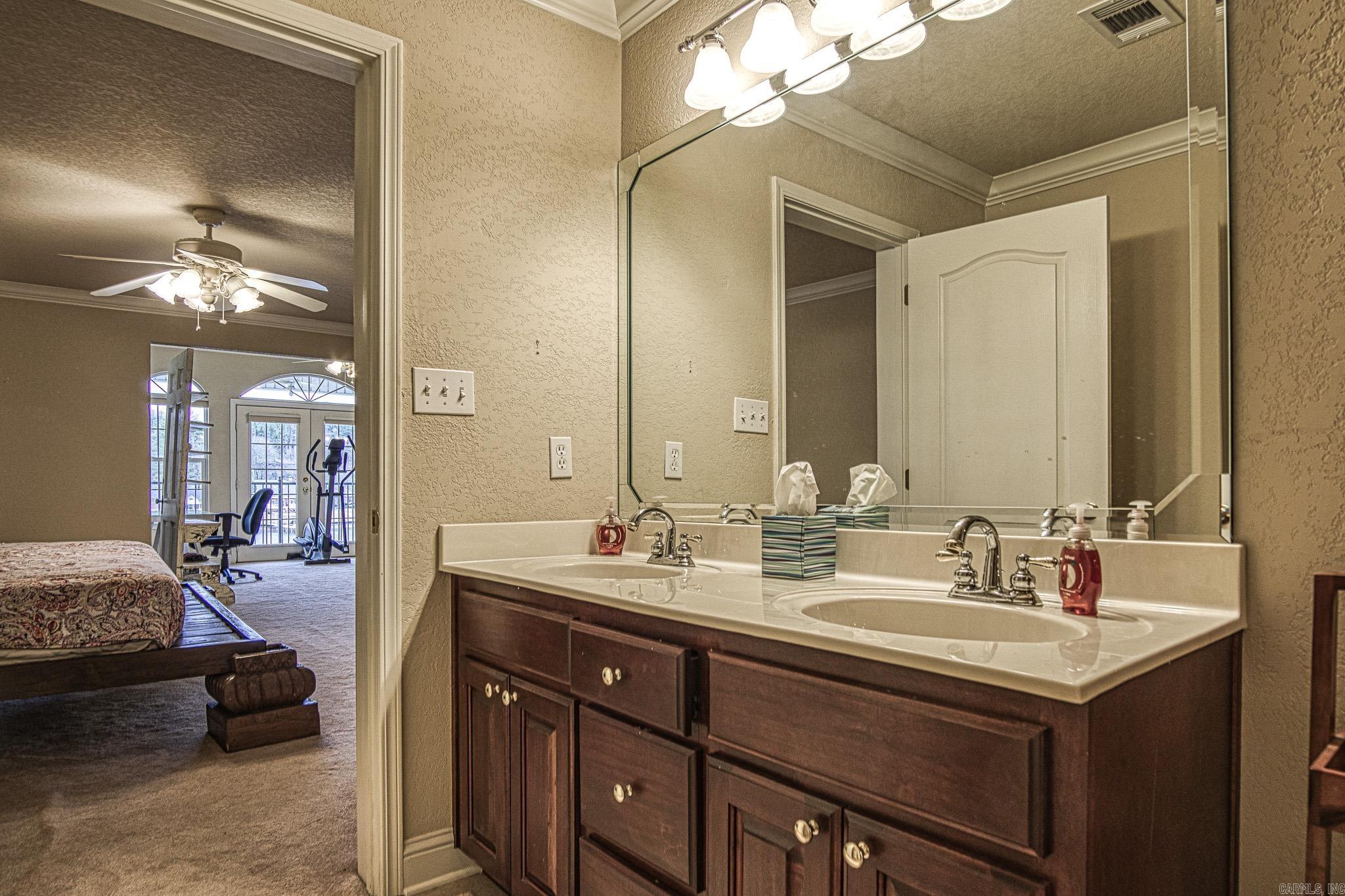 451  Lakeland  Hot Springs, AR