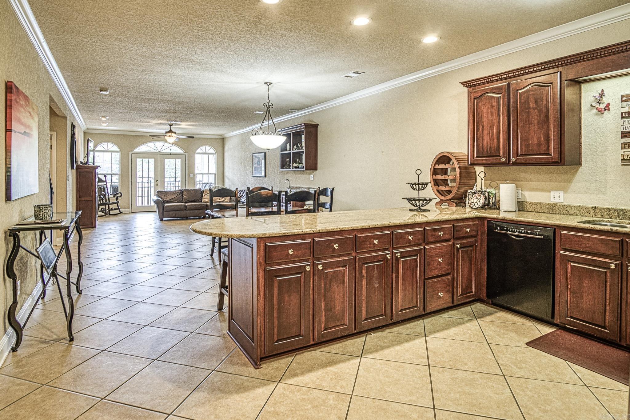 451  Lakeland  Hot Springs, AR