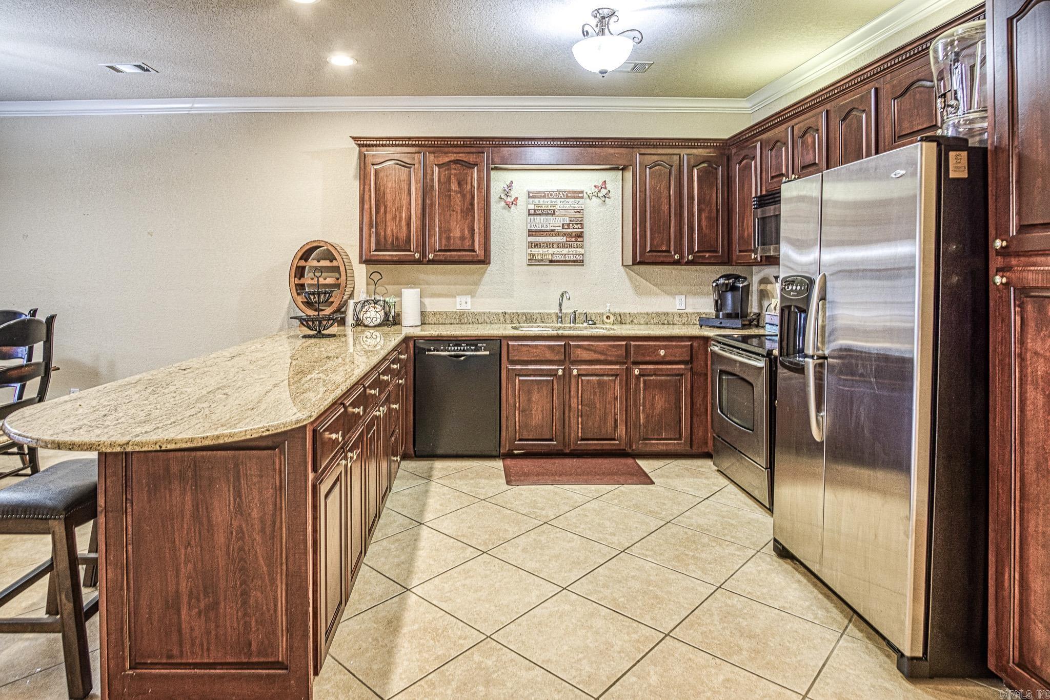 451  Lakeland  Hot Springs, AR