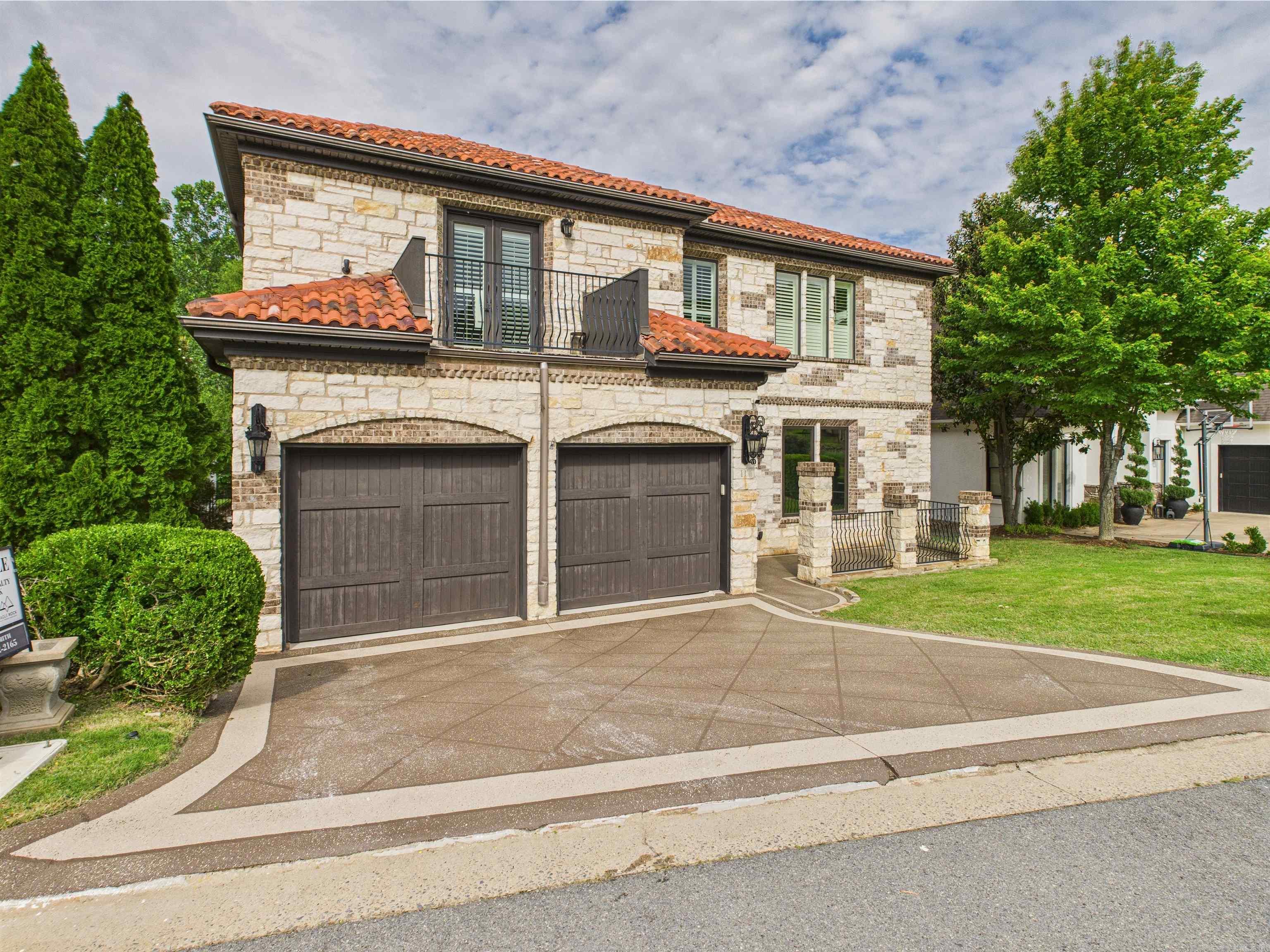 11  La Scala  Little Rock, AR