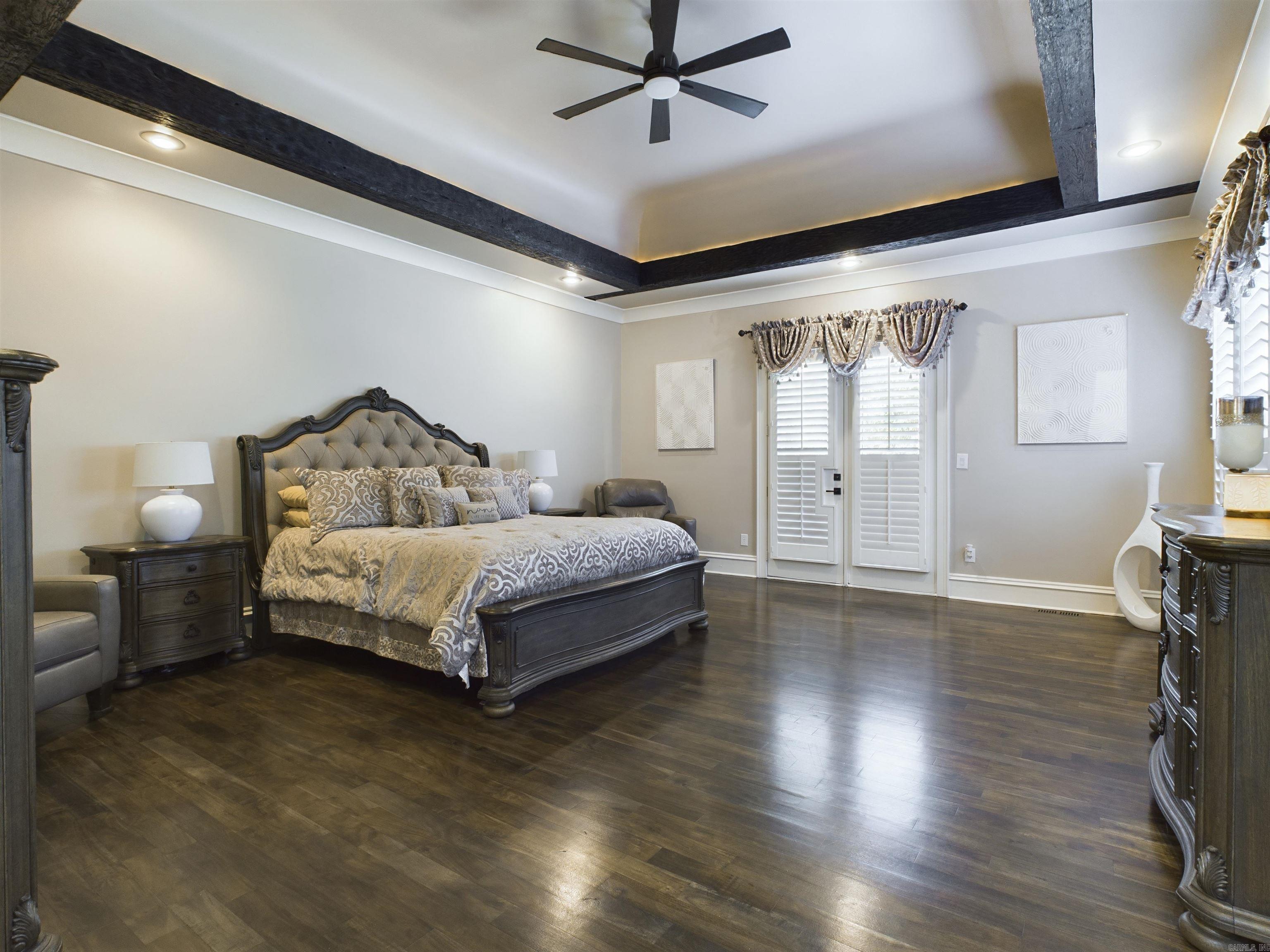 11  La Scala  Little Rock, AR
