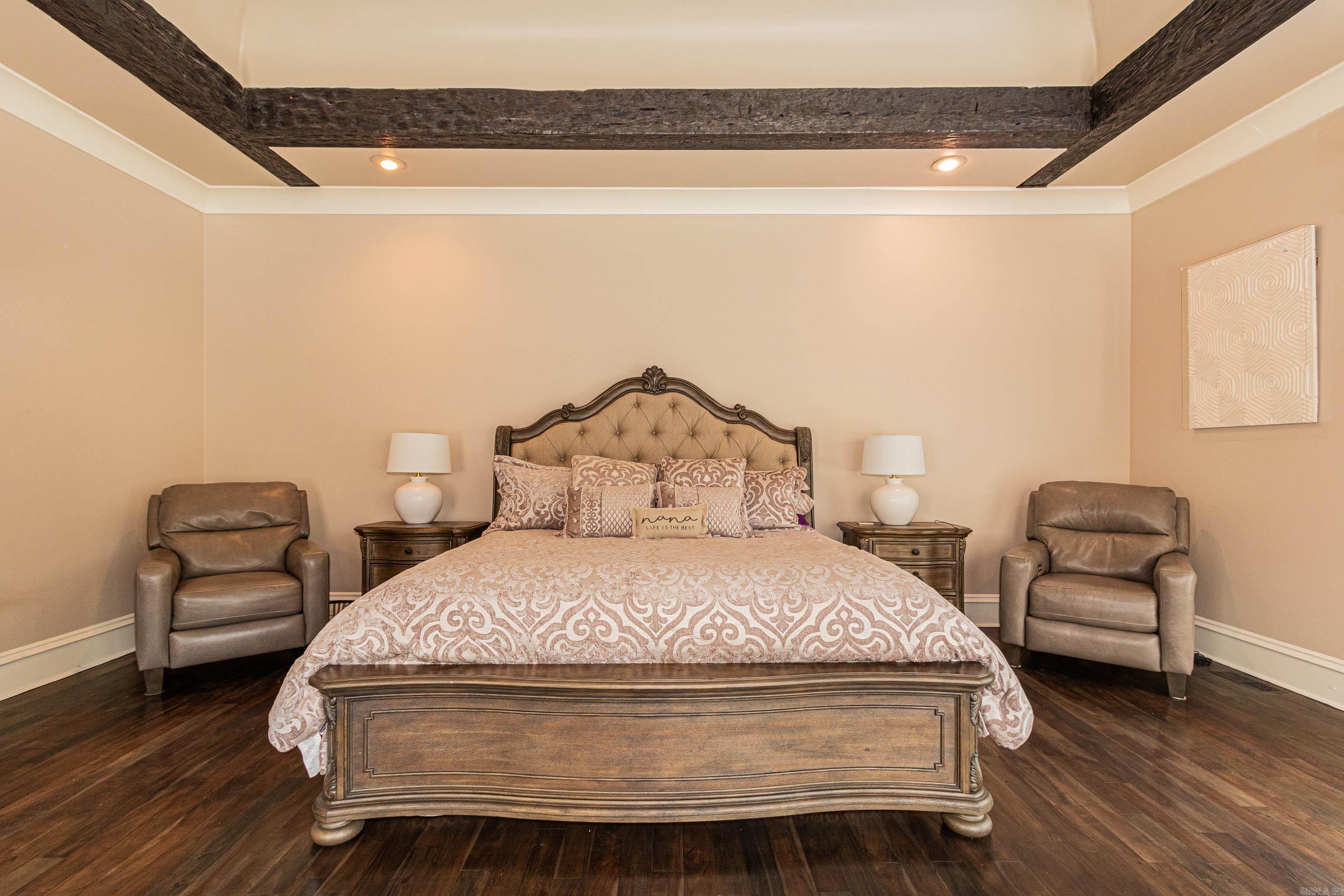11  La Scala  Little Rock, AR