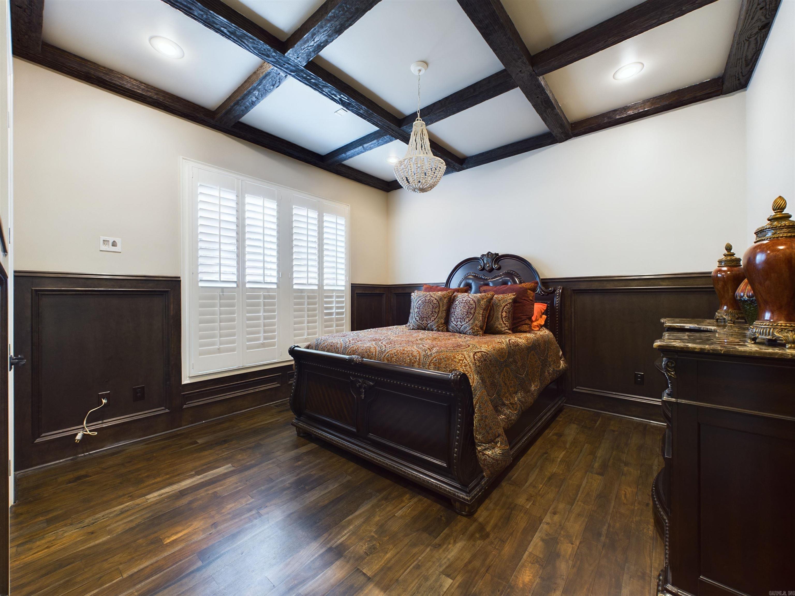 11  La Scala  Little Rock, AR