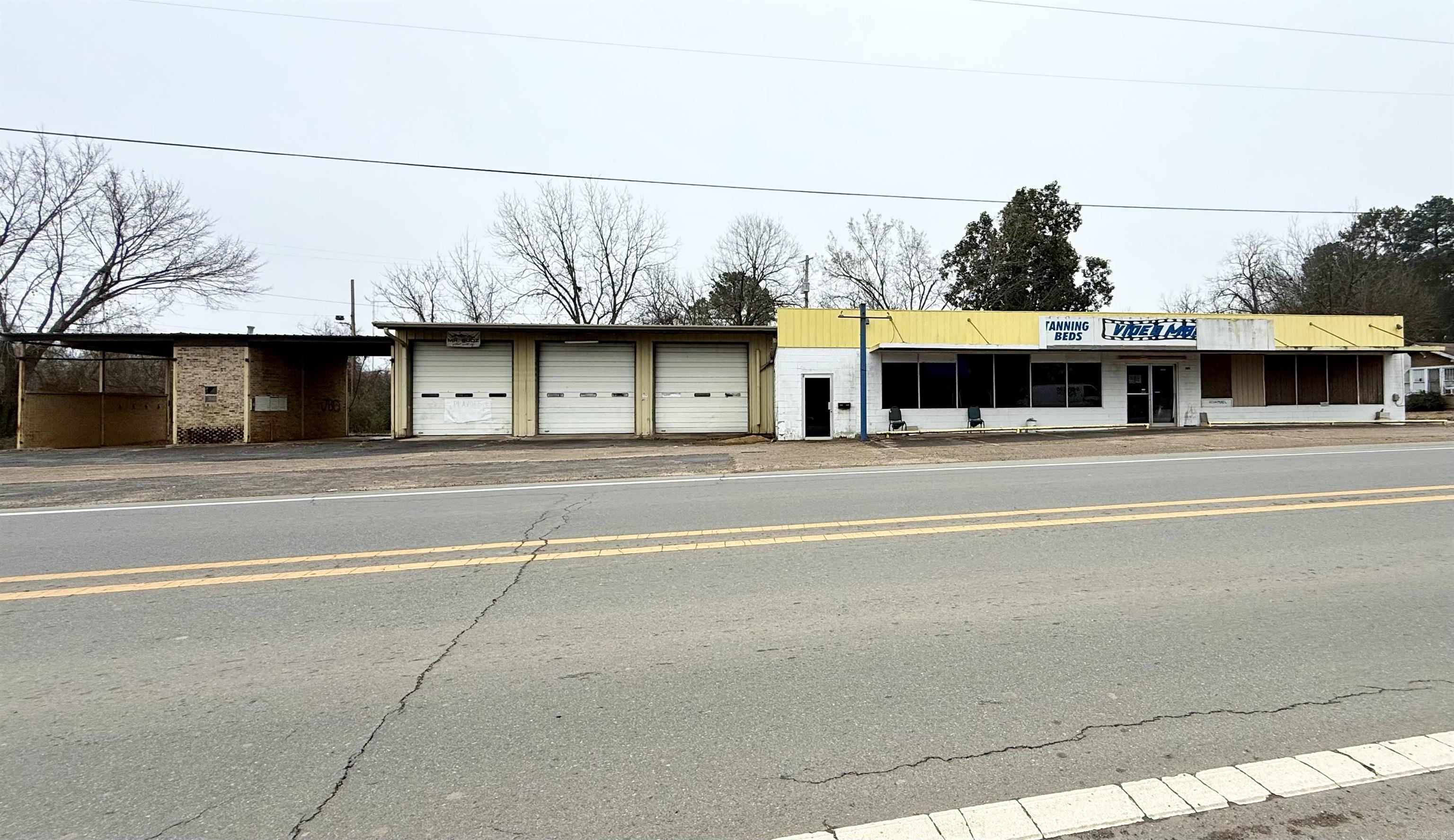 301 N Elm St  Gurdon, AR