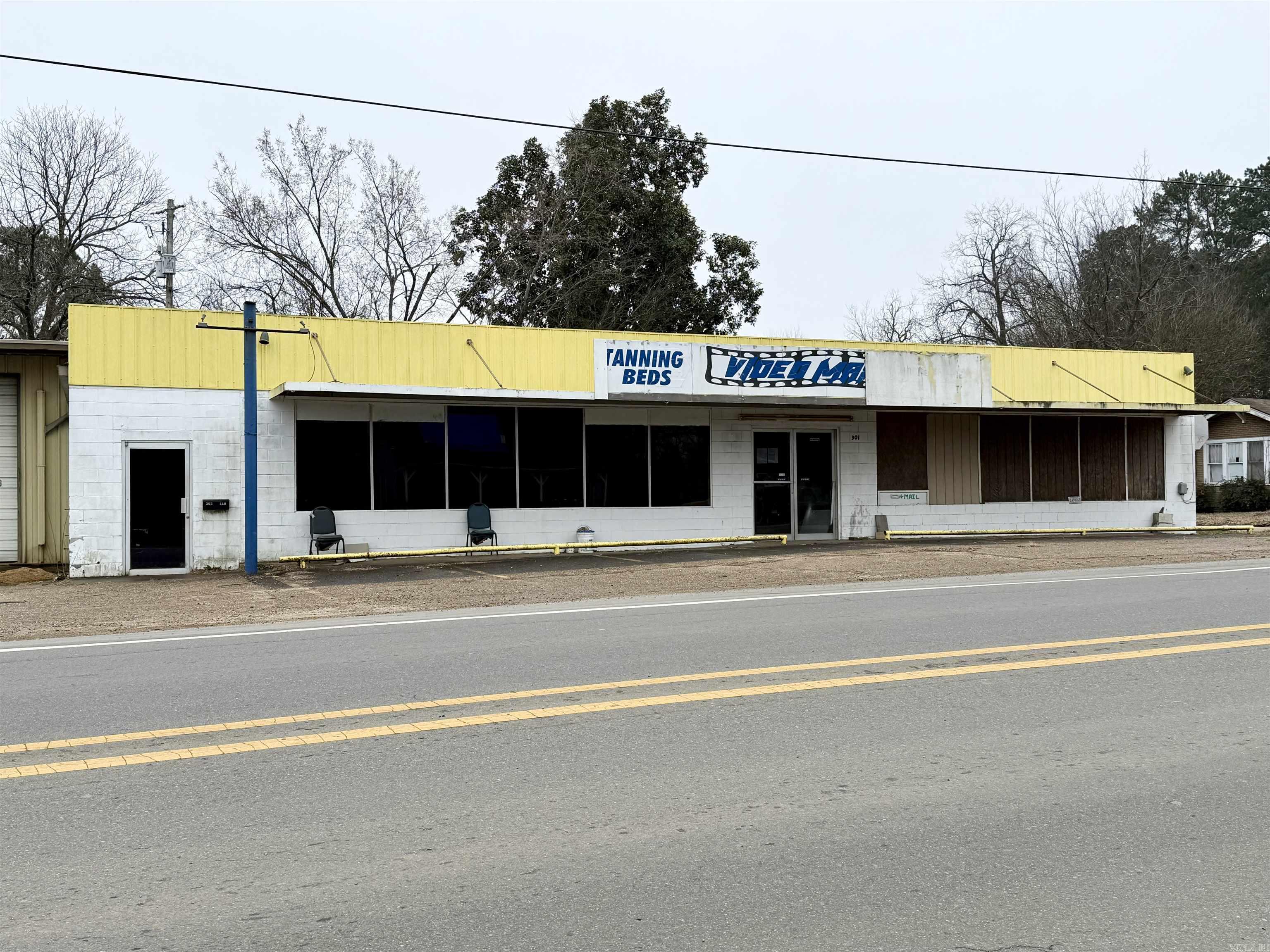 301 N Elm St  Gurdon, AR