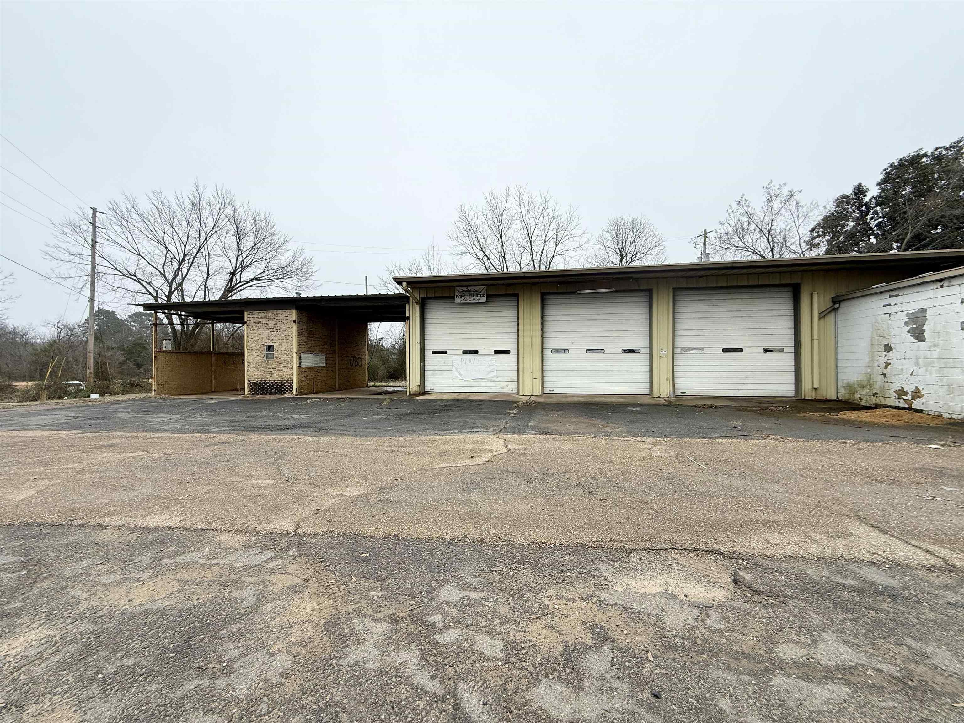 301 N Elm St  Gurdon, AR