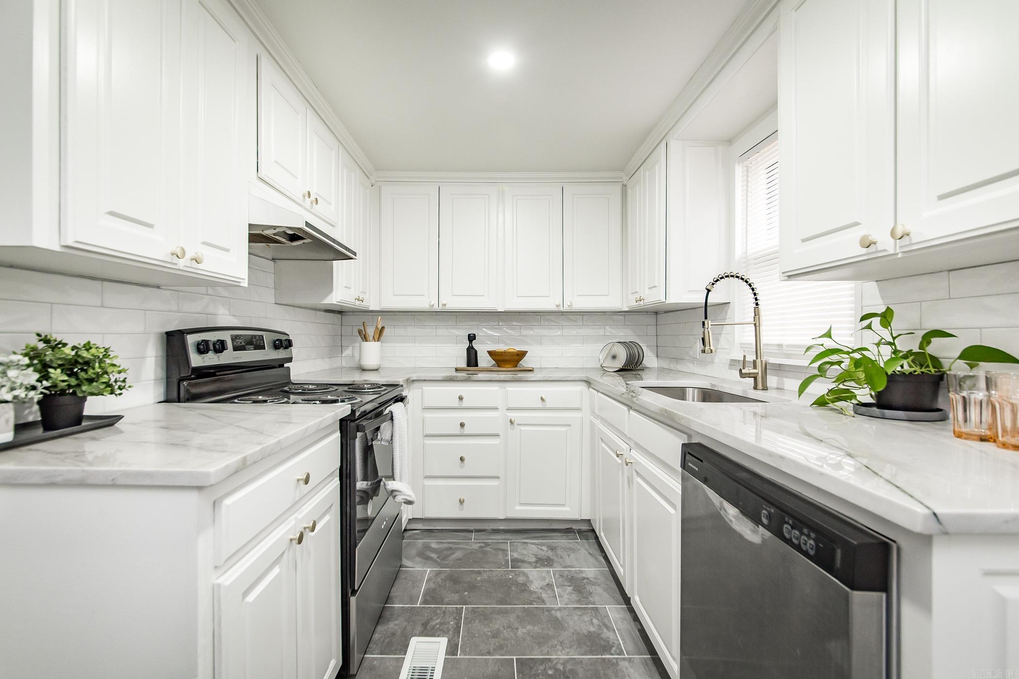 8511  Ferndale Cutoff  Little Rock, AR