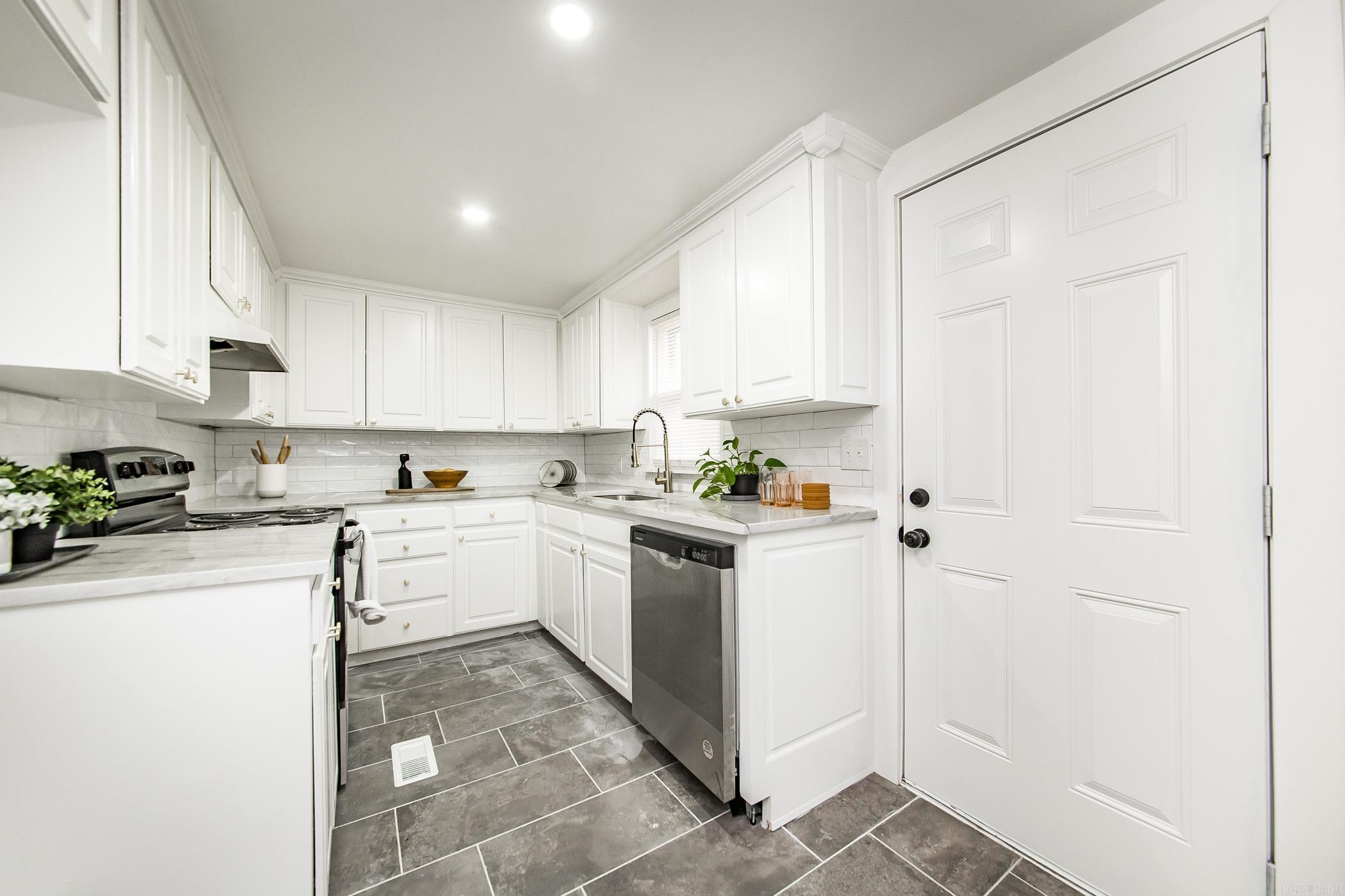 8511  Ferndale Cutoff  Little Rock, AR