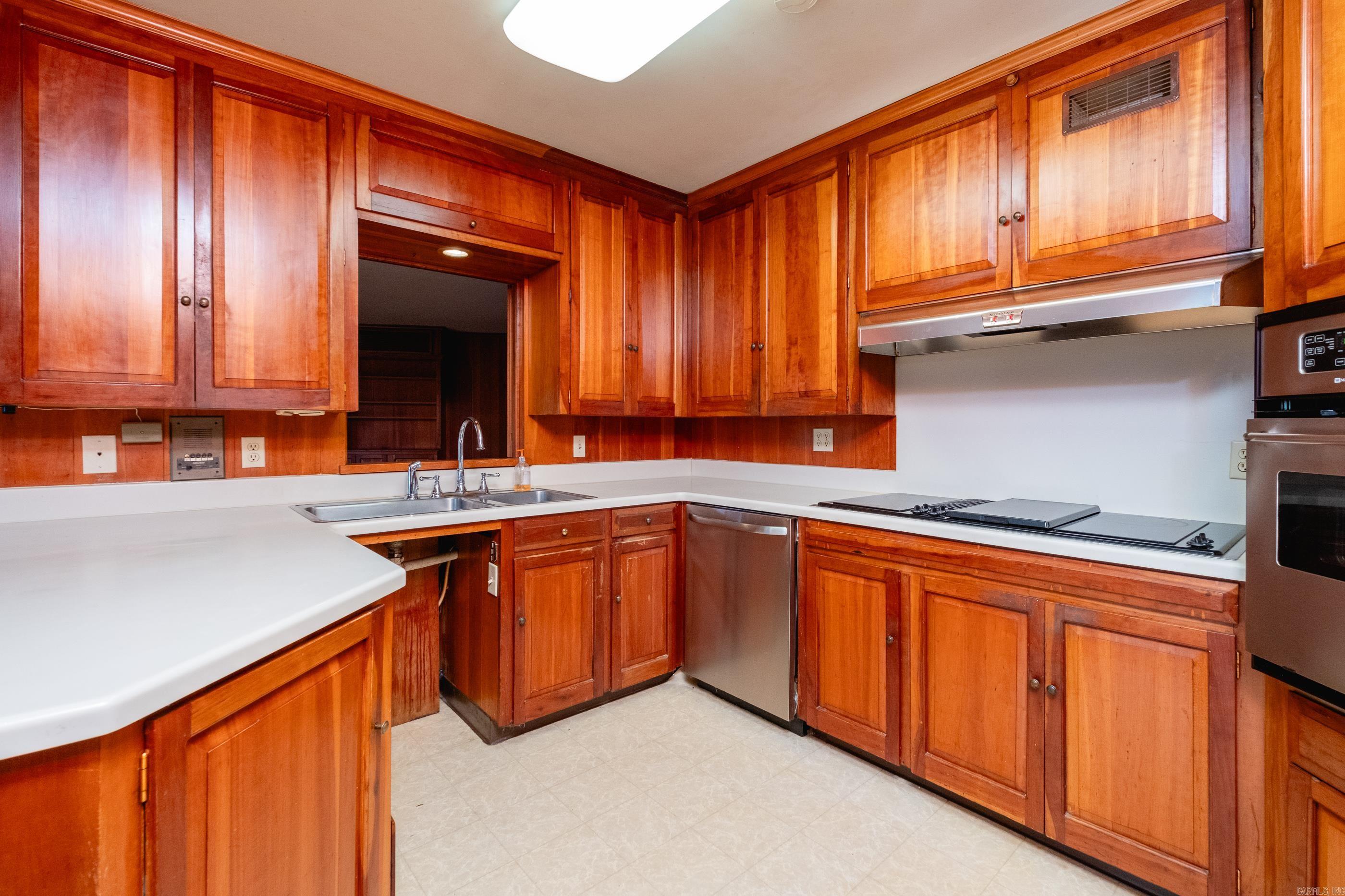 8  Robinwood  Little Rock, AR