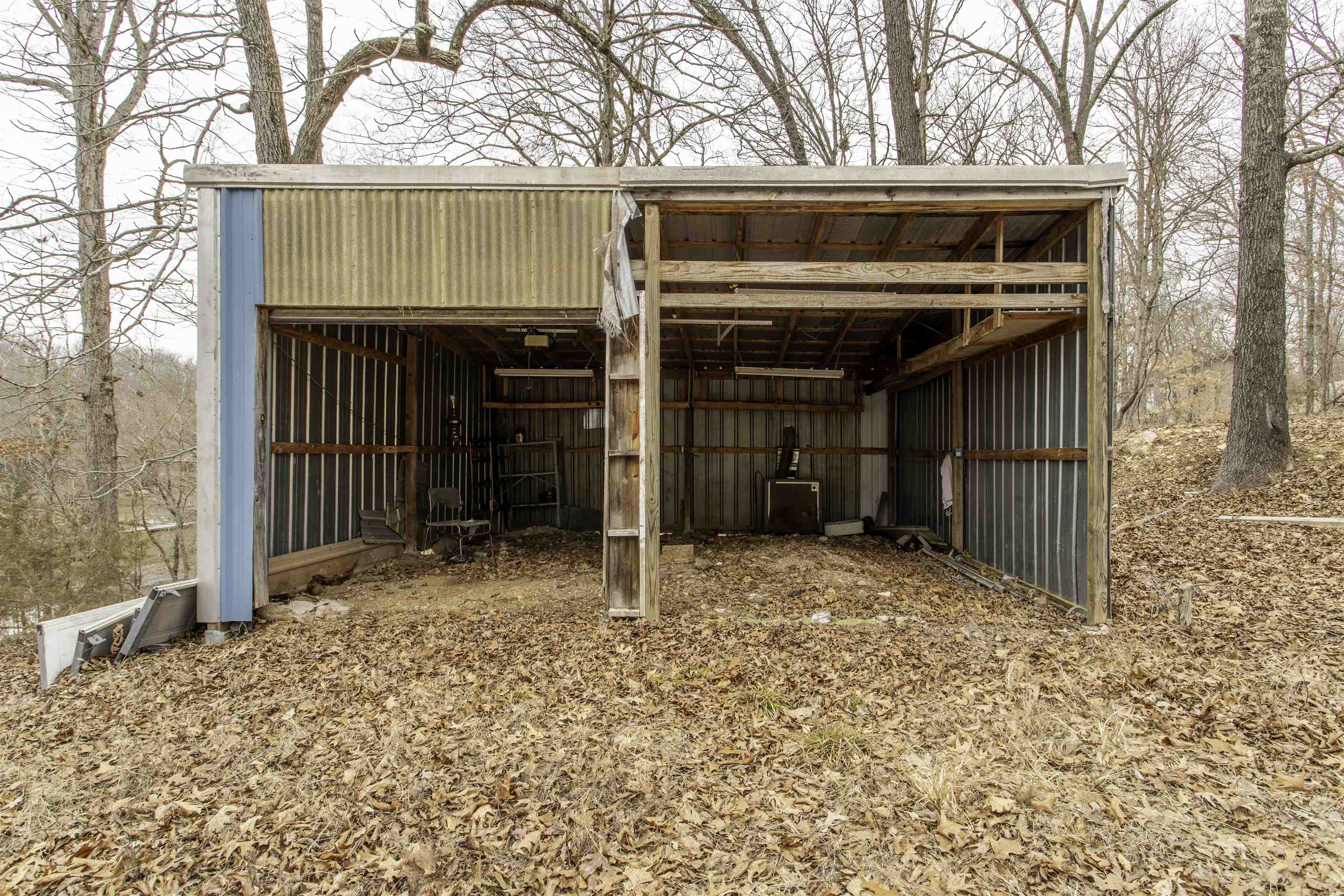 601  Woodland Hills  Hardy, AR