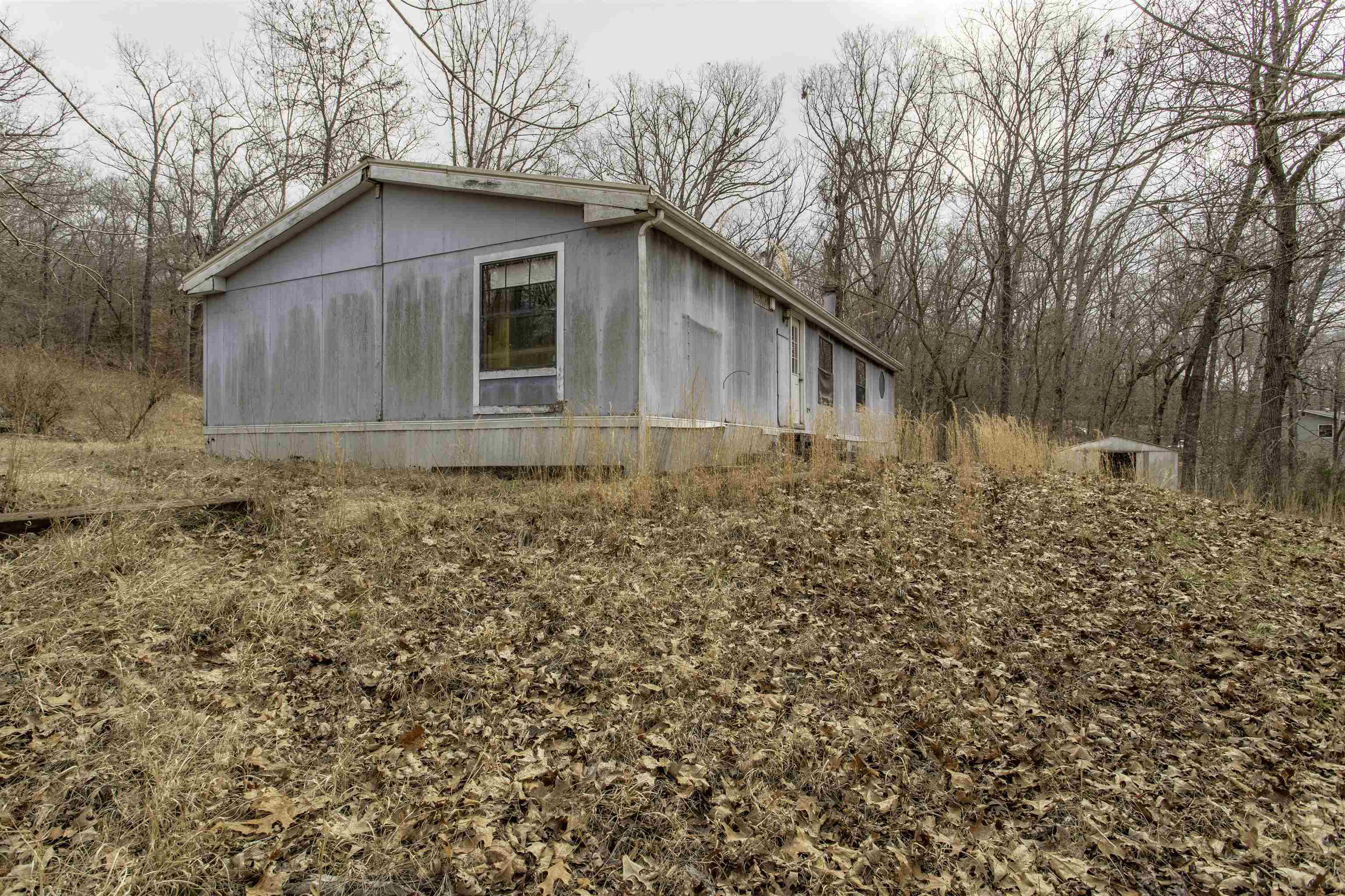 601  Woodland Hills  Hardy, AR