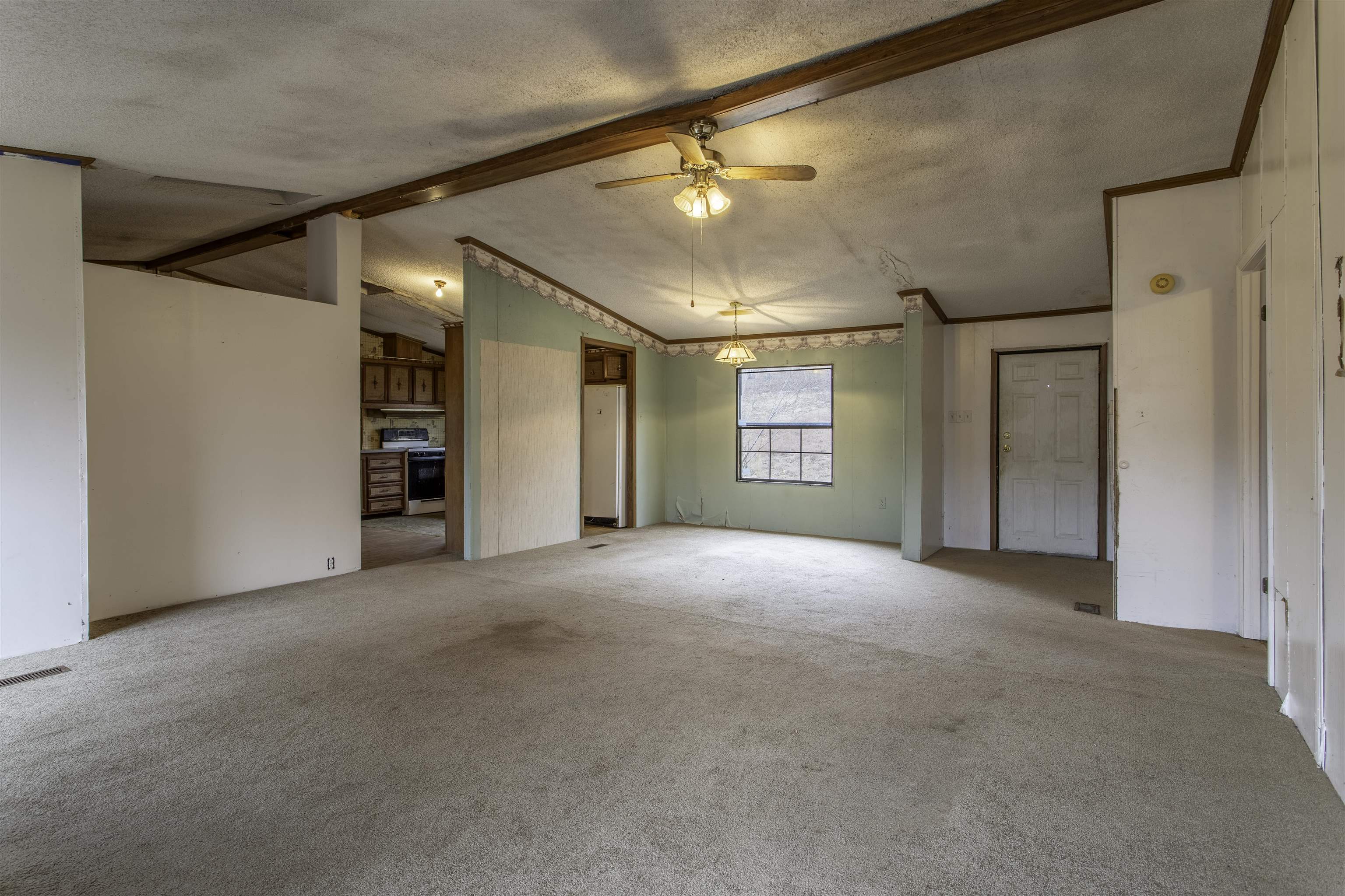 601  Woodland Hills  Hardy, AR