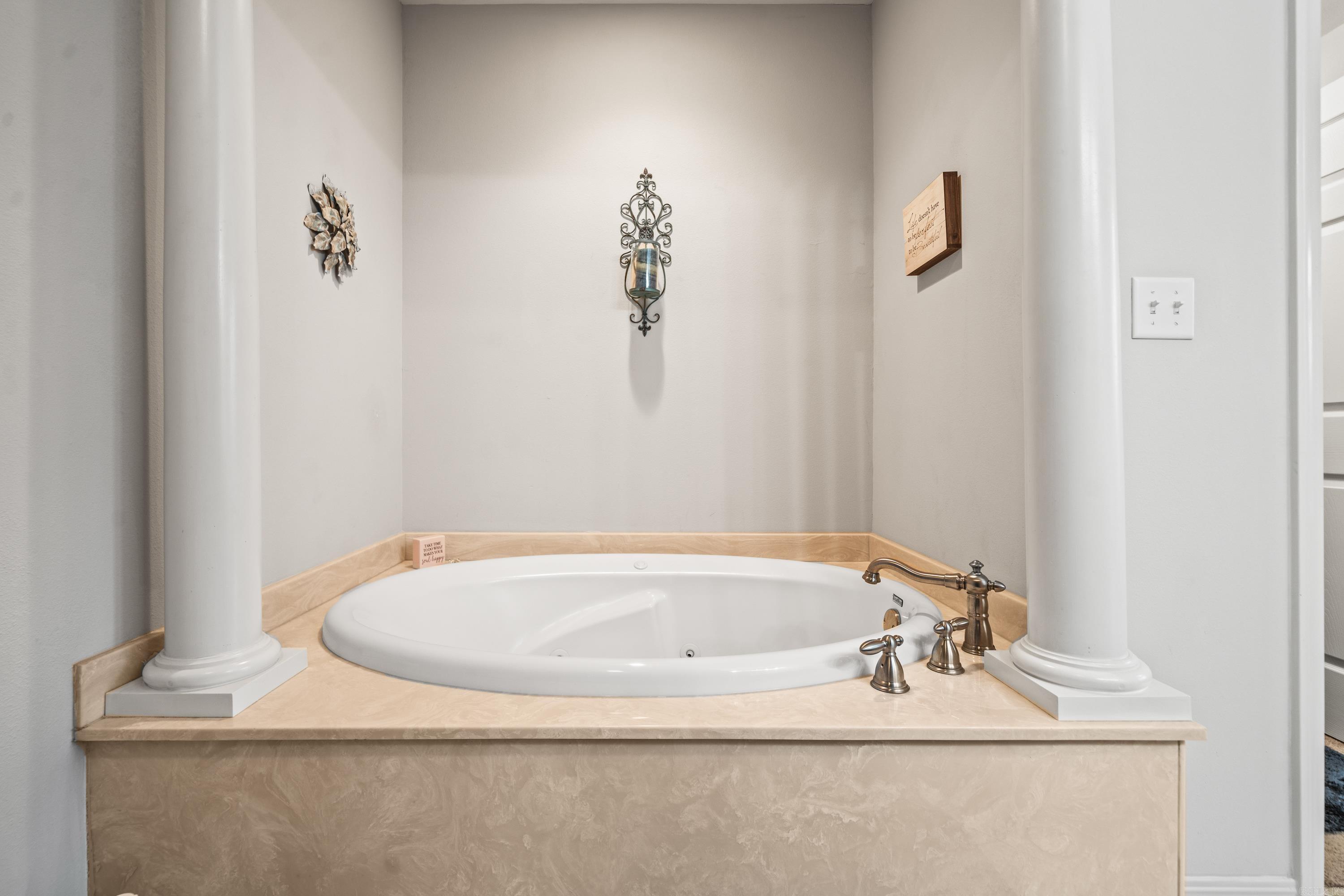 532  Grand Point  Hot Springs, AR