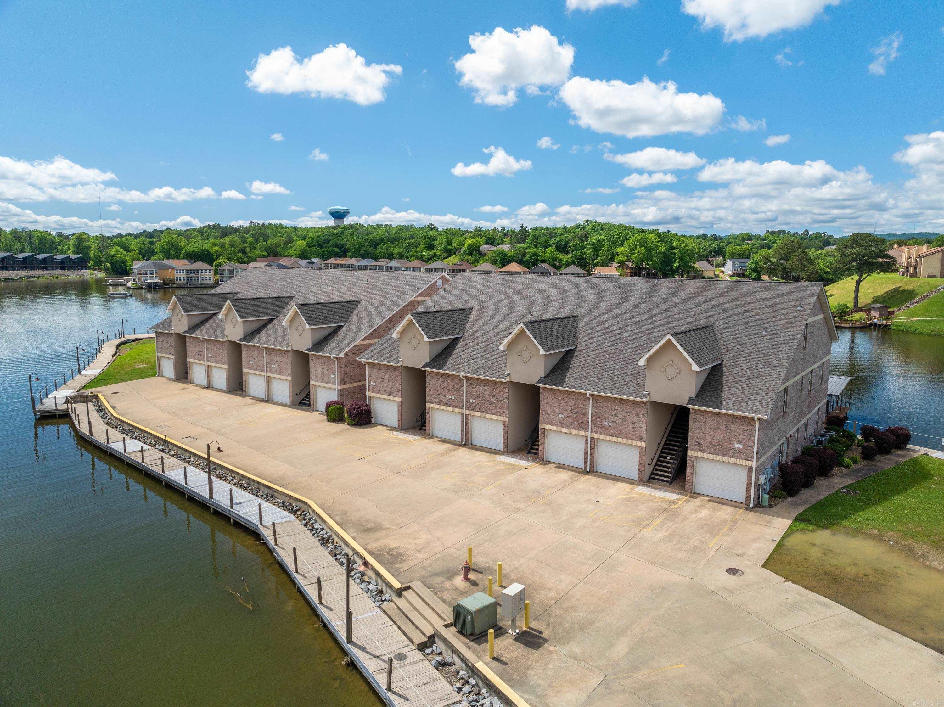 532  Grand Point  Hot Springs, AR