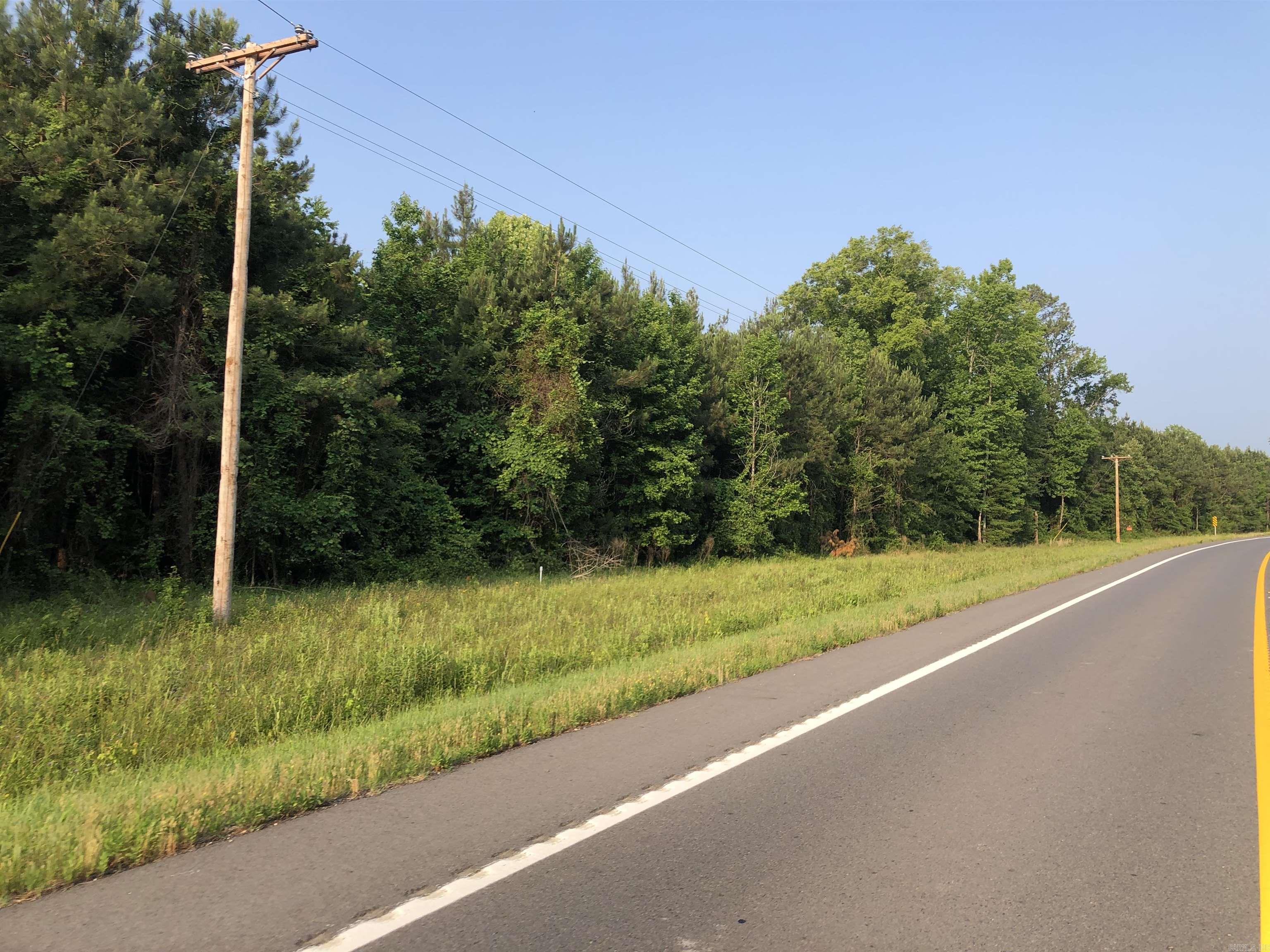 1  B Dunn Rd  Hampton, AR