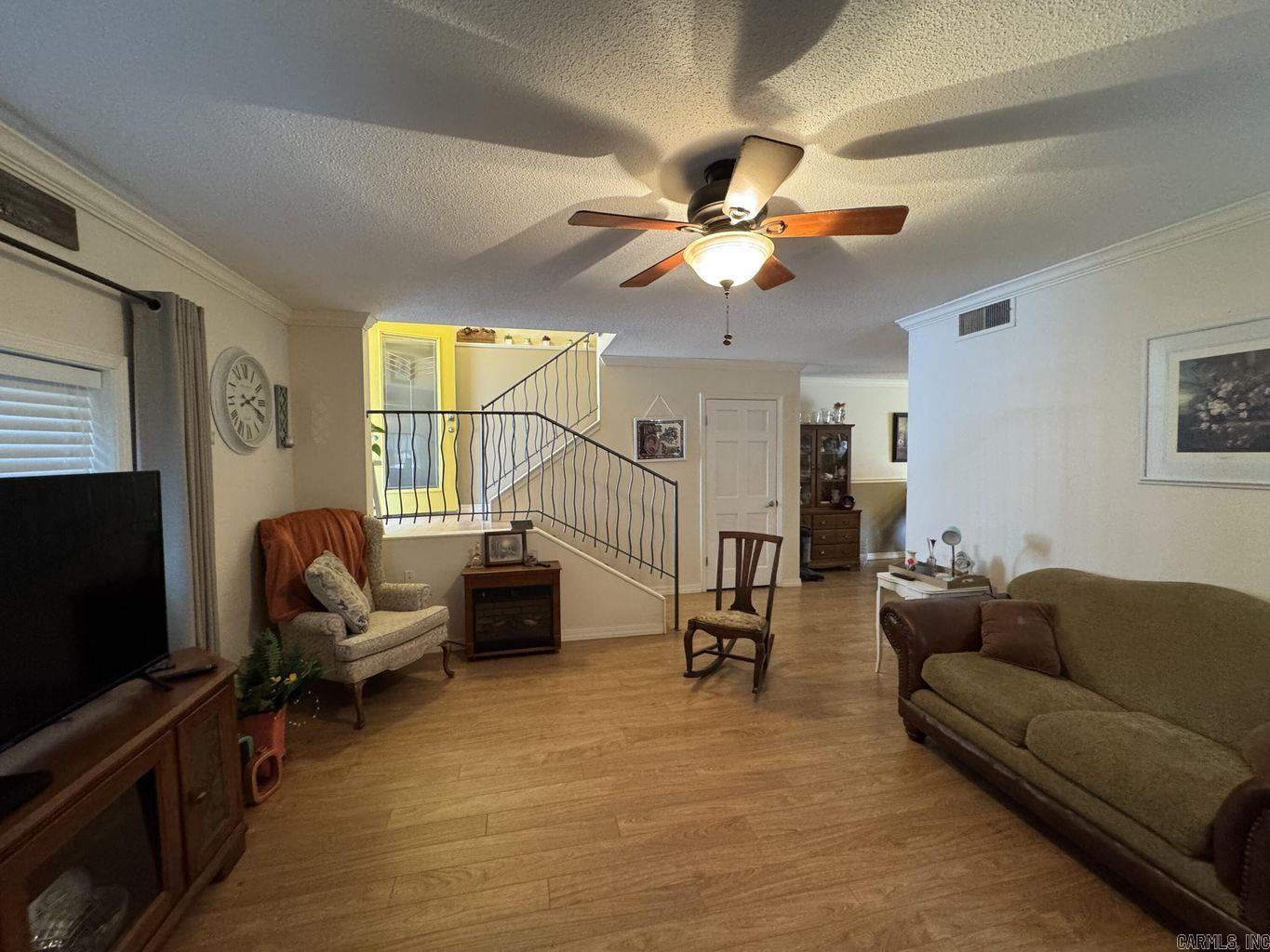 211 S Nightingale  Horseshoe Bend, AR
