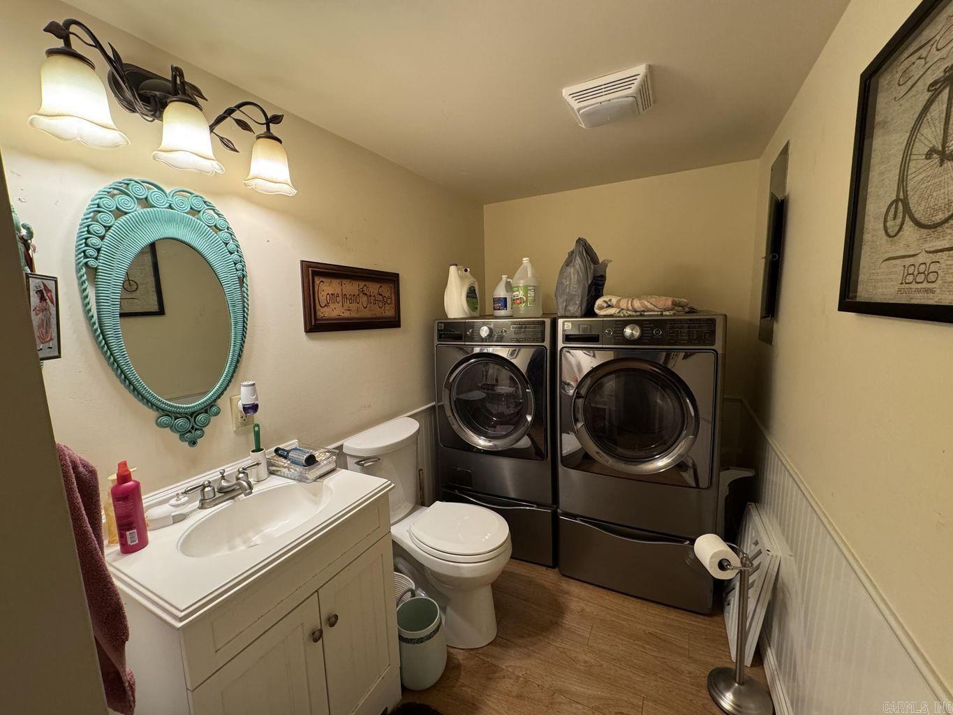 211 S Nightingale  Horseshoe Bend, AR