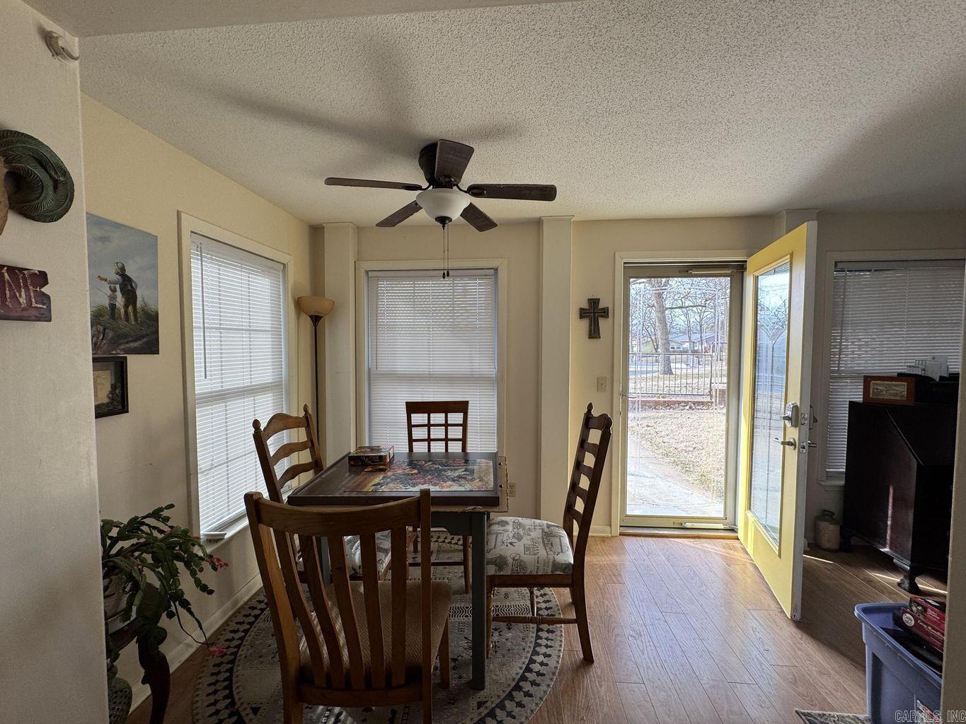 211 S Nightingale  Horseshoe Bend, AR