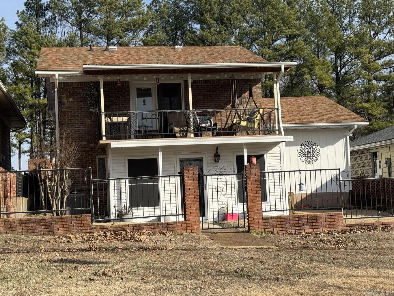211 S Nightingale  Horseshoe Bend, AR