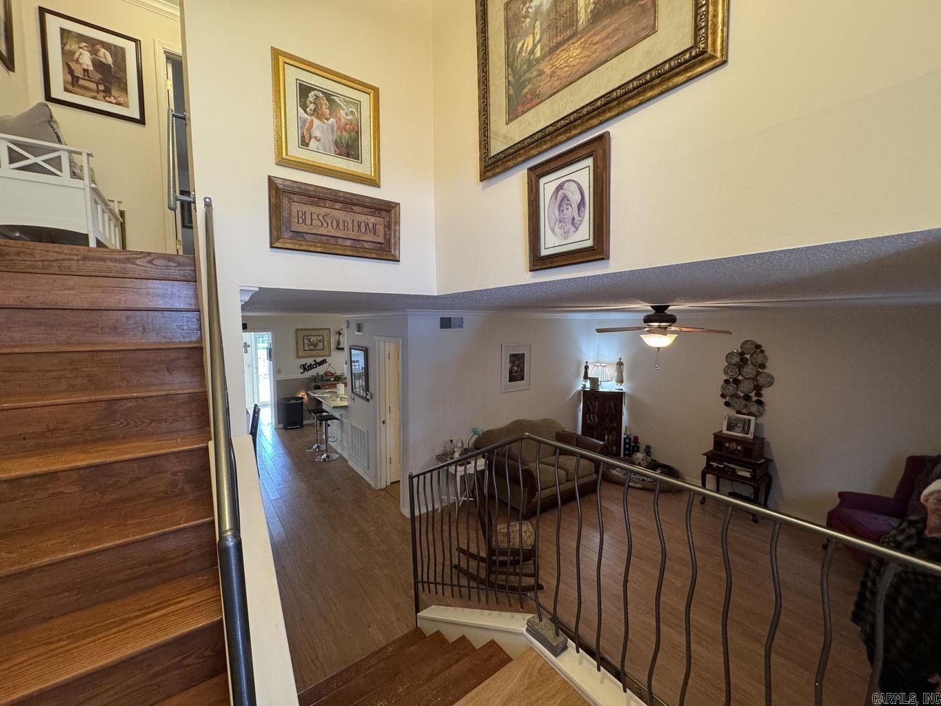 211 S Nightingale  Horseshoe Bend, AR