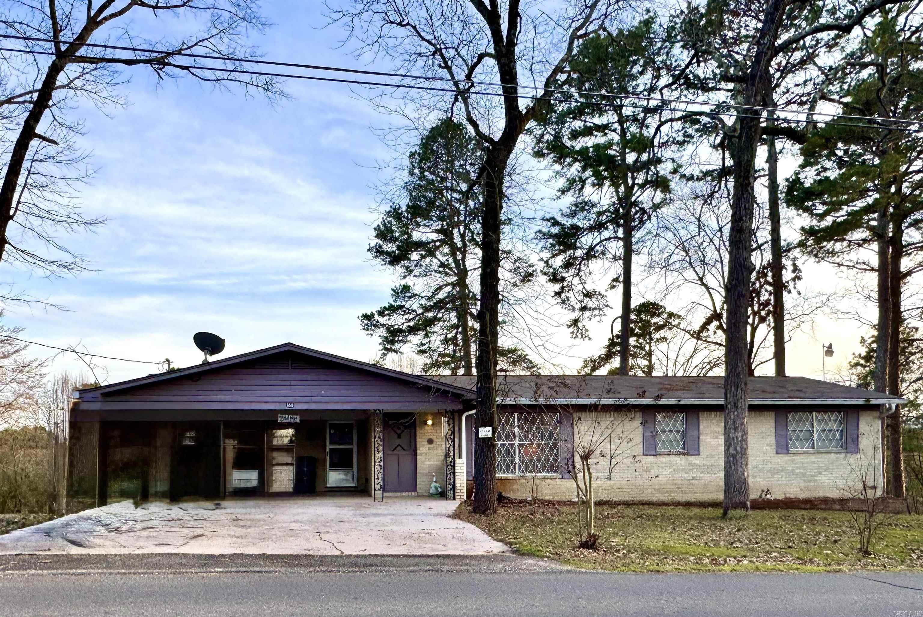 959  Twin Points Rd  Hot Springs, AR