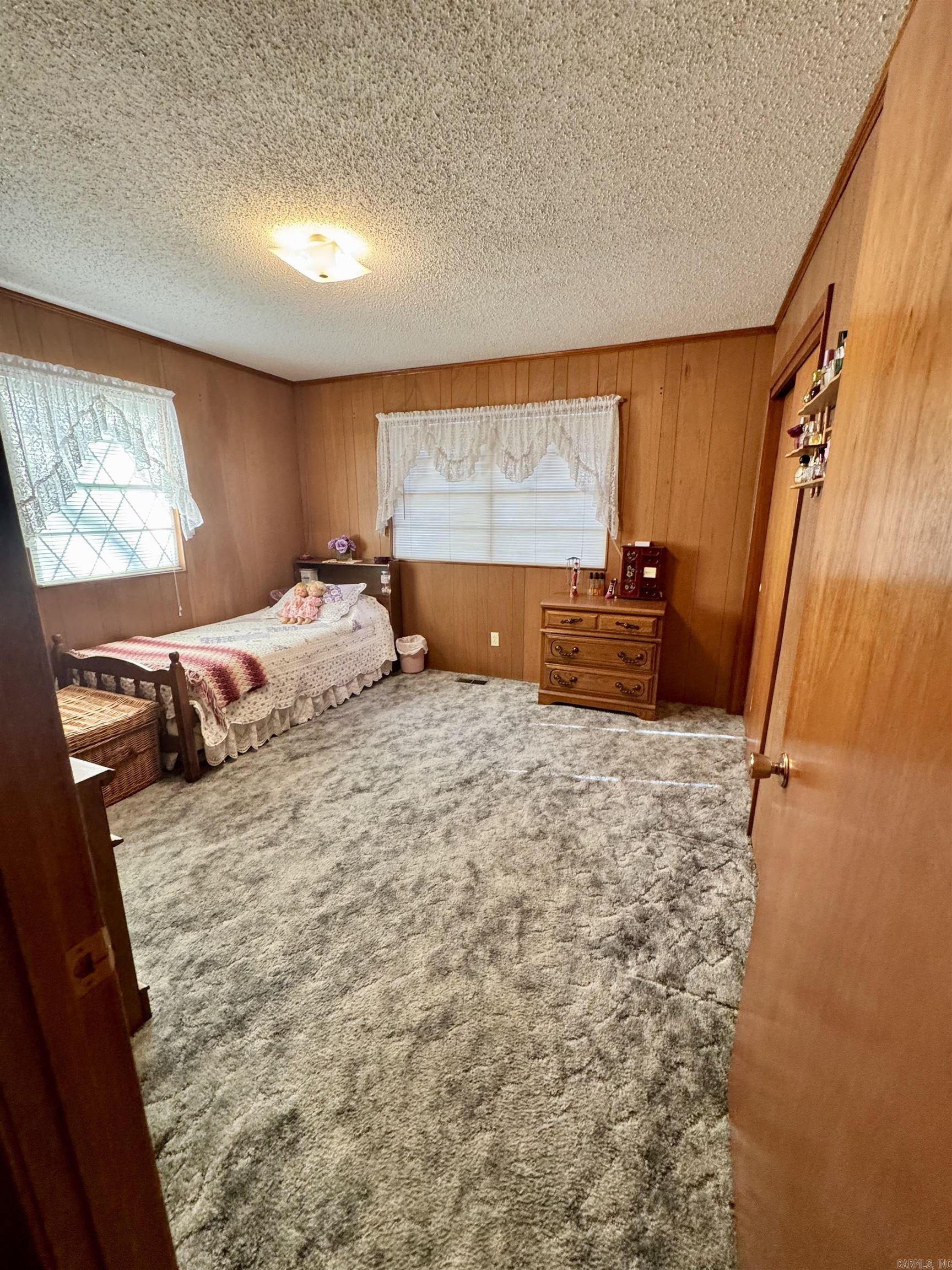 959  Twin Points Rd  Hot Springs, AR