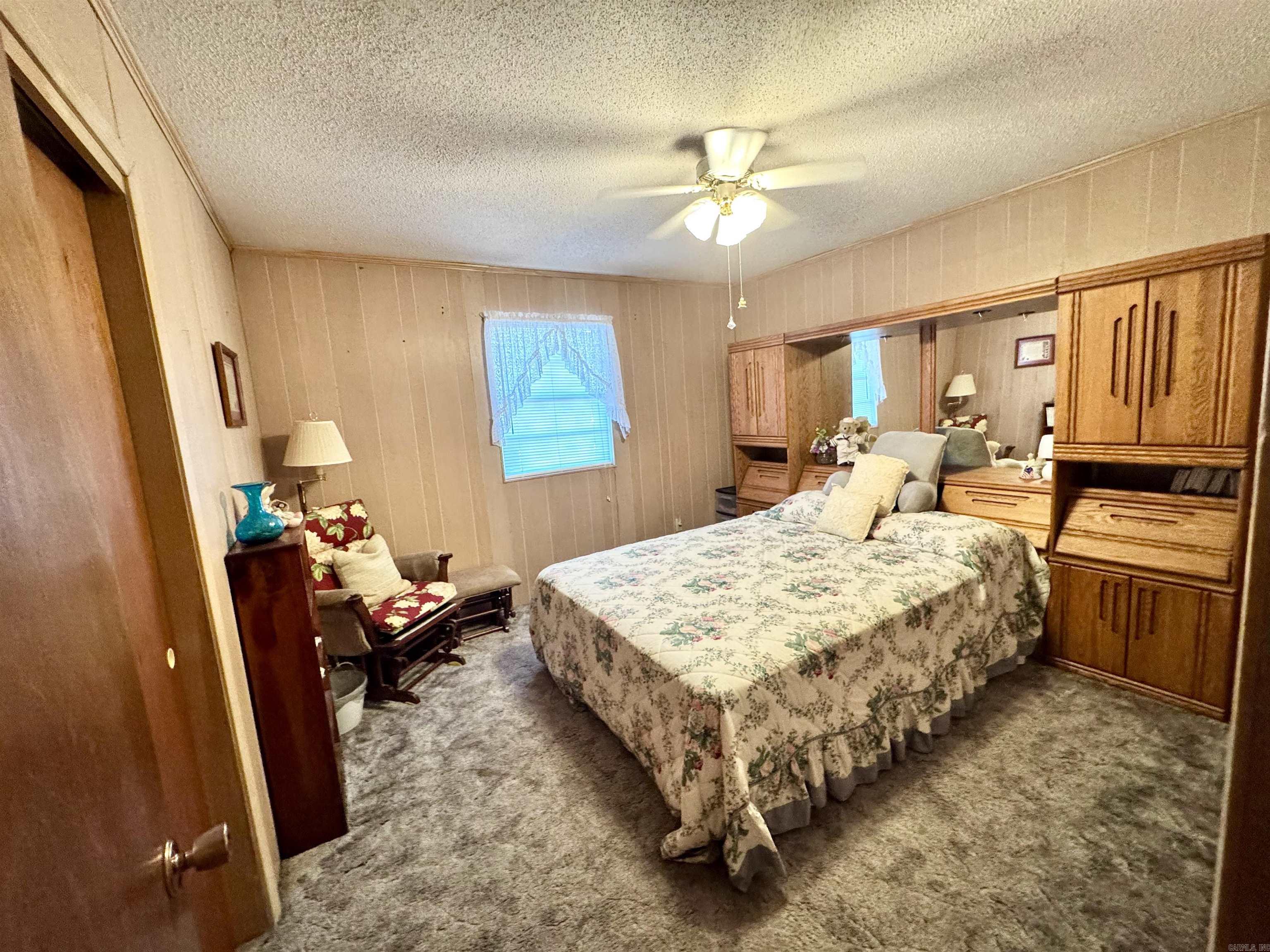 959  Twin Points Rd  Hot Springs, AR
