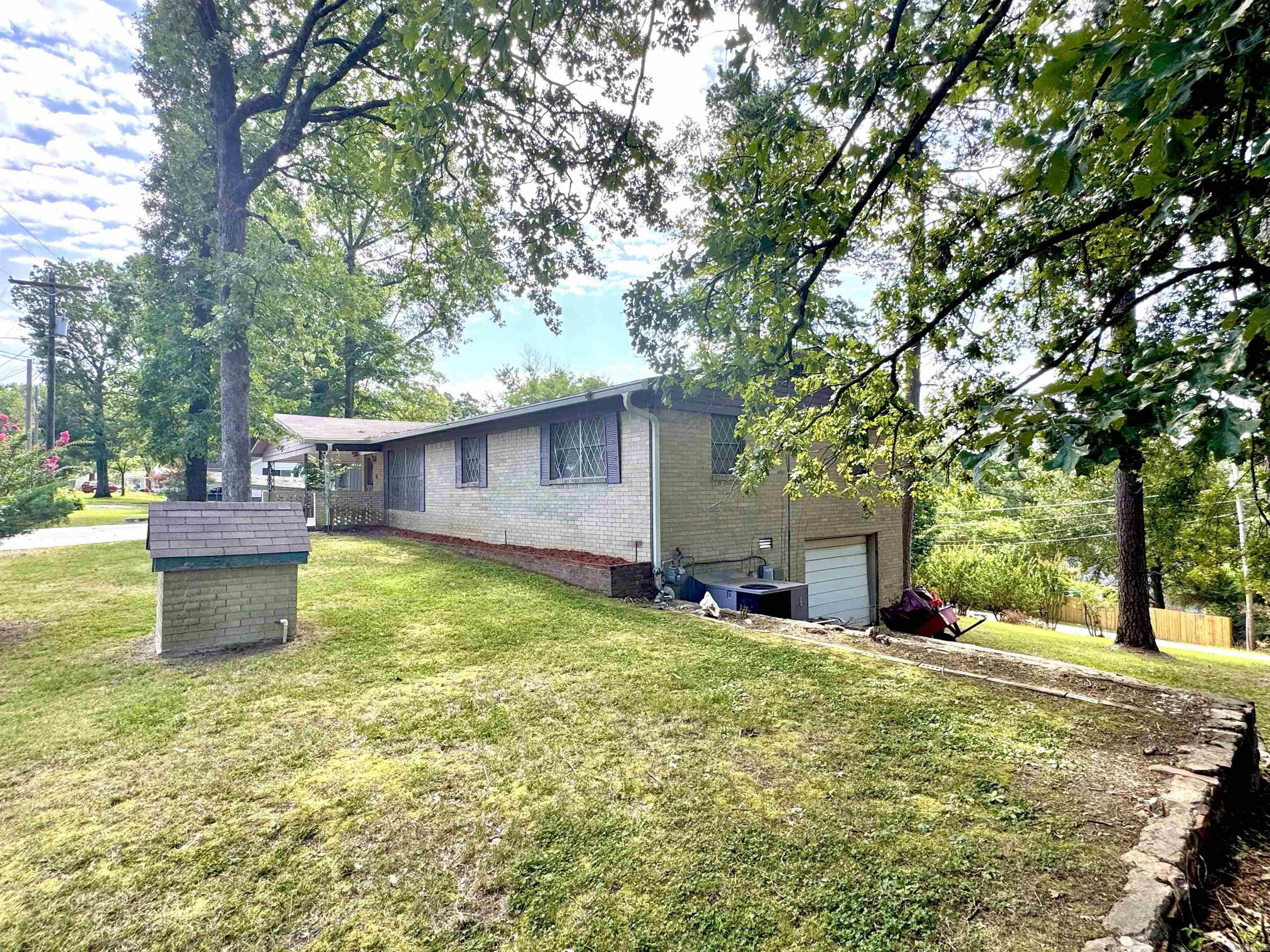 959 Twin Points Rd  Hot Springs, AR