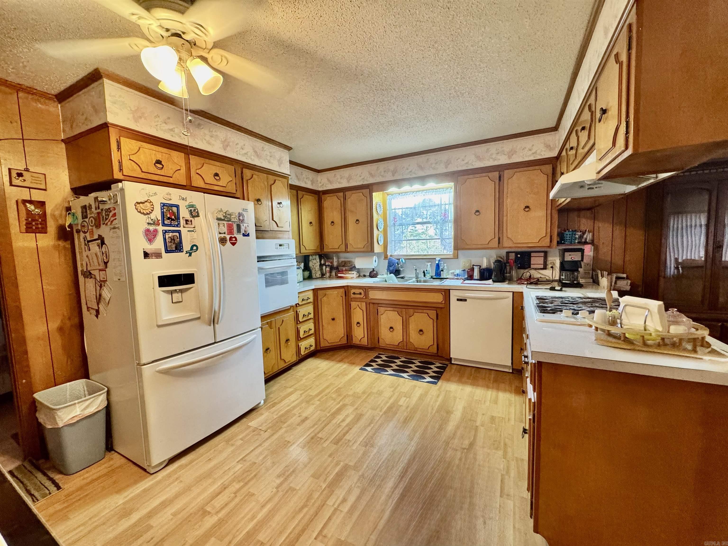 959  Twin Points Rd  Hot Springs, AR