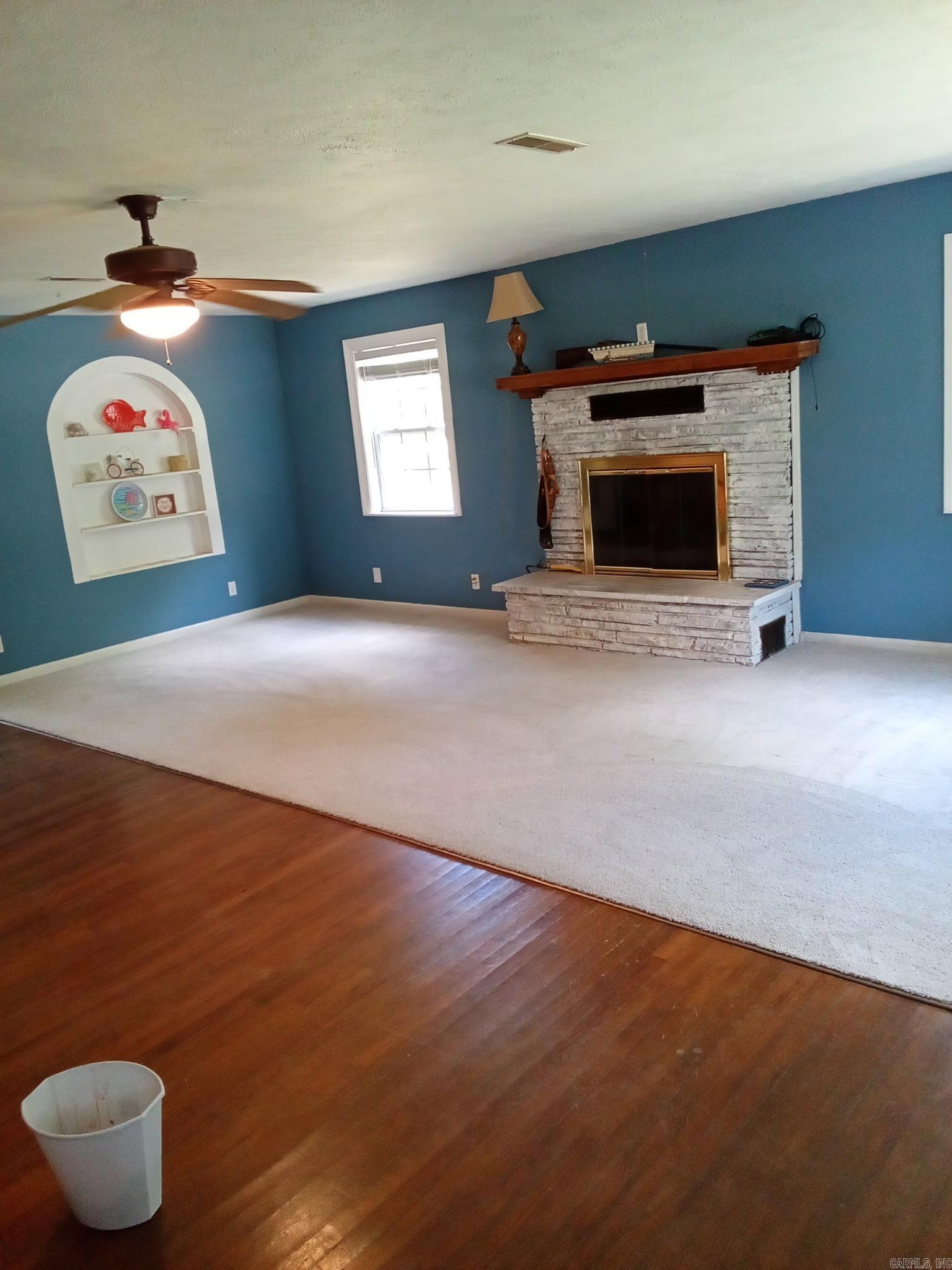 20725 Horseshoe Bend RD  Lead Hill, AR