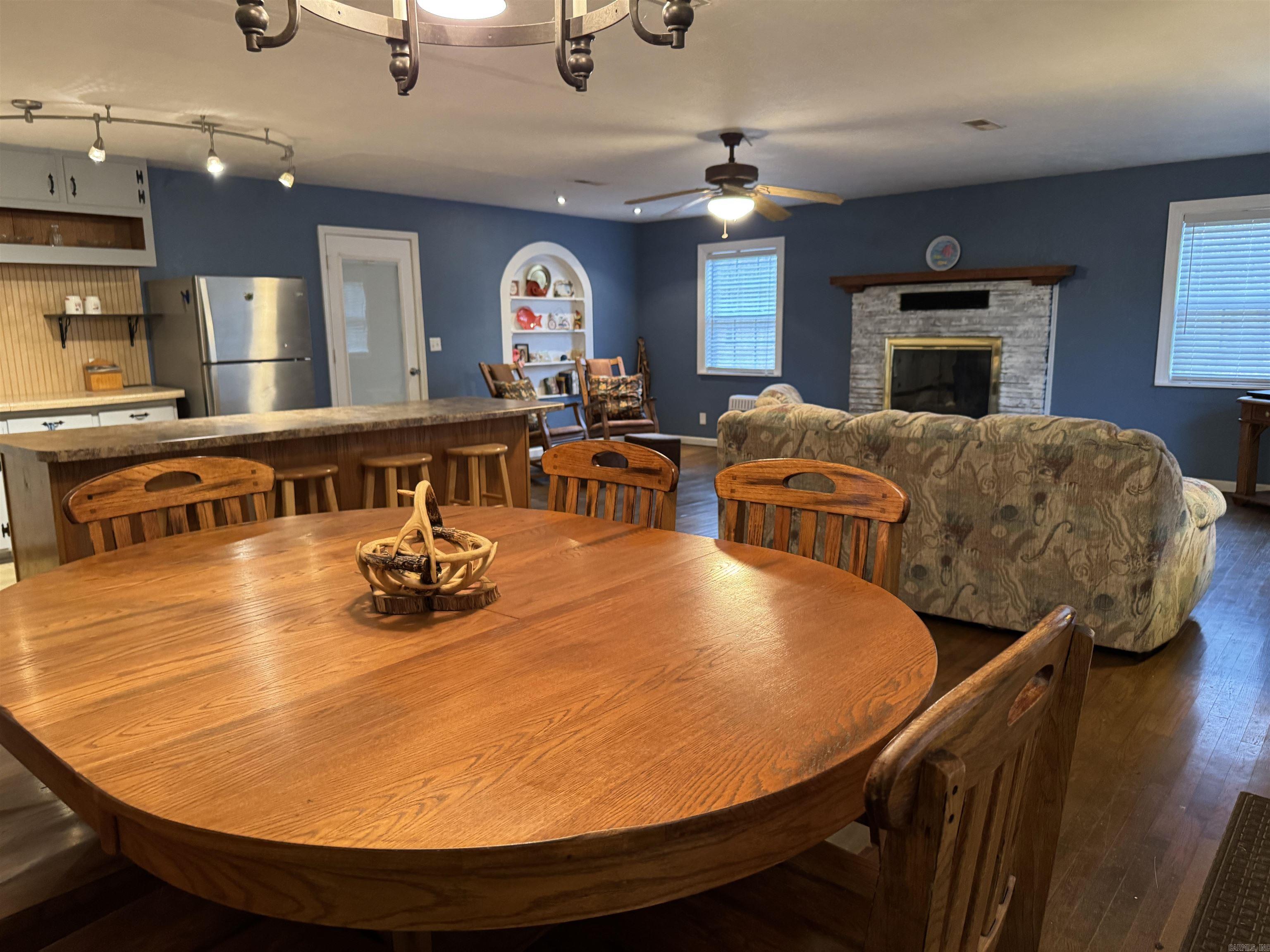 20725  Horseshoe Bend RD  Lead Hill, AR