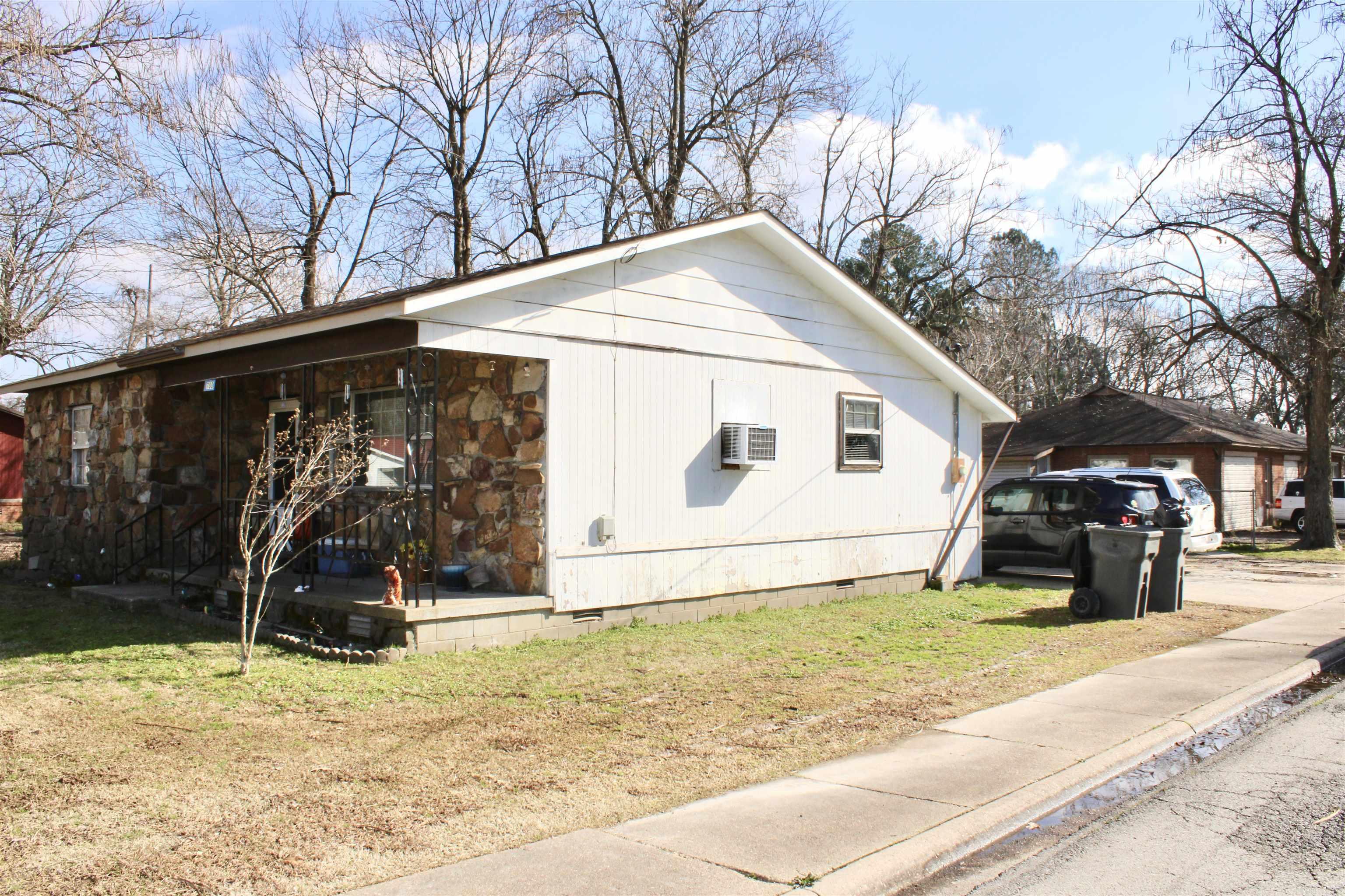700 E Court  Paragould, AR