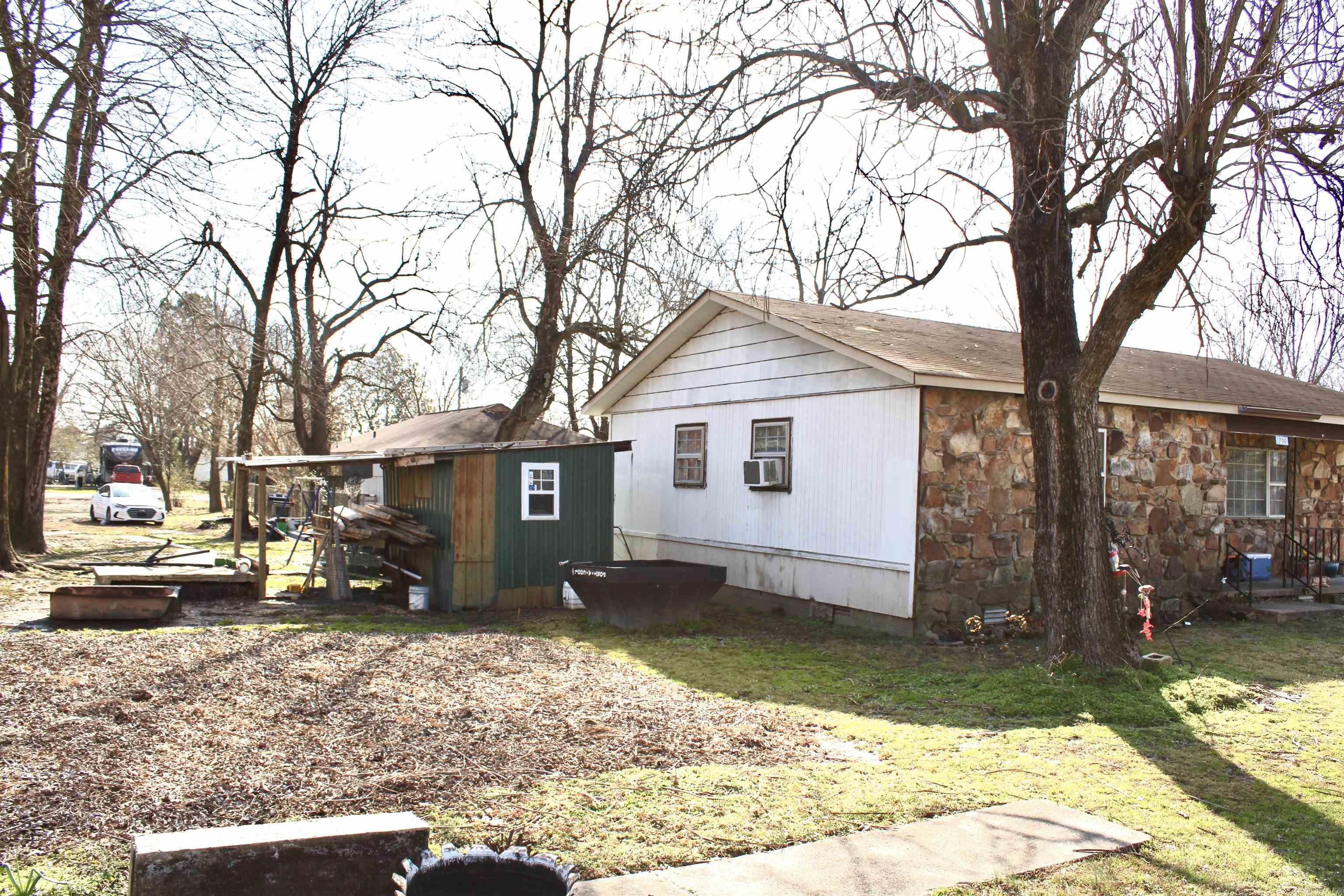700 E Court  Paragould, AR