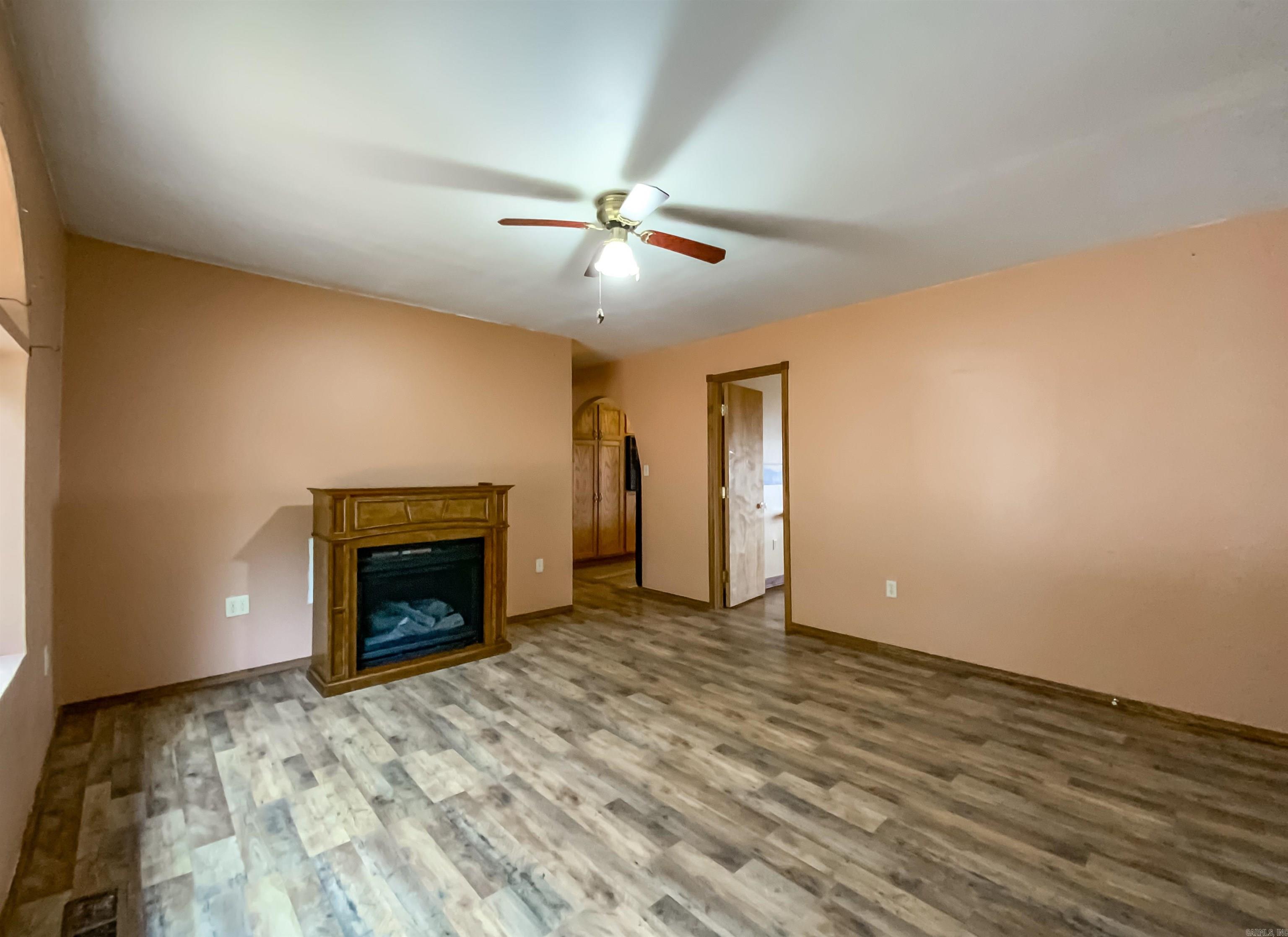 259  MC 3063  Yellville, AR